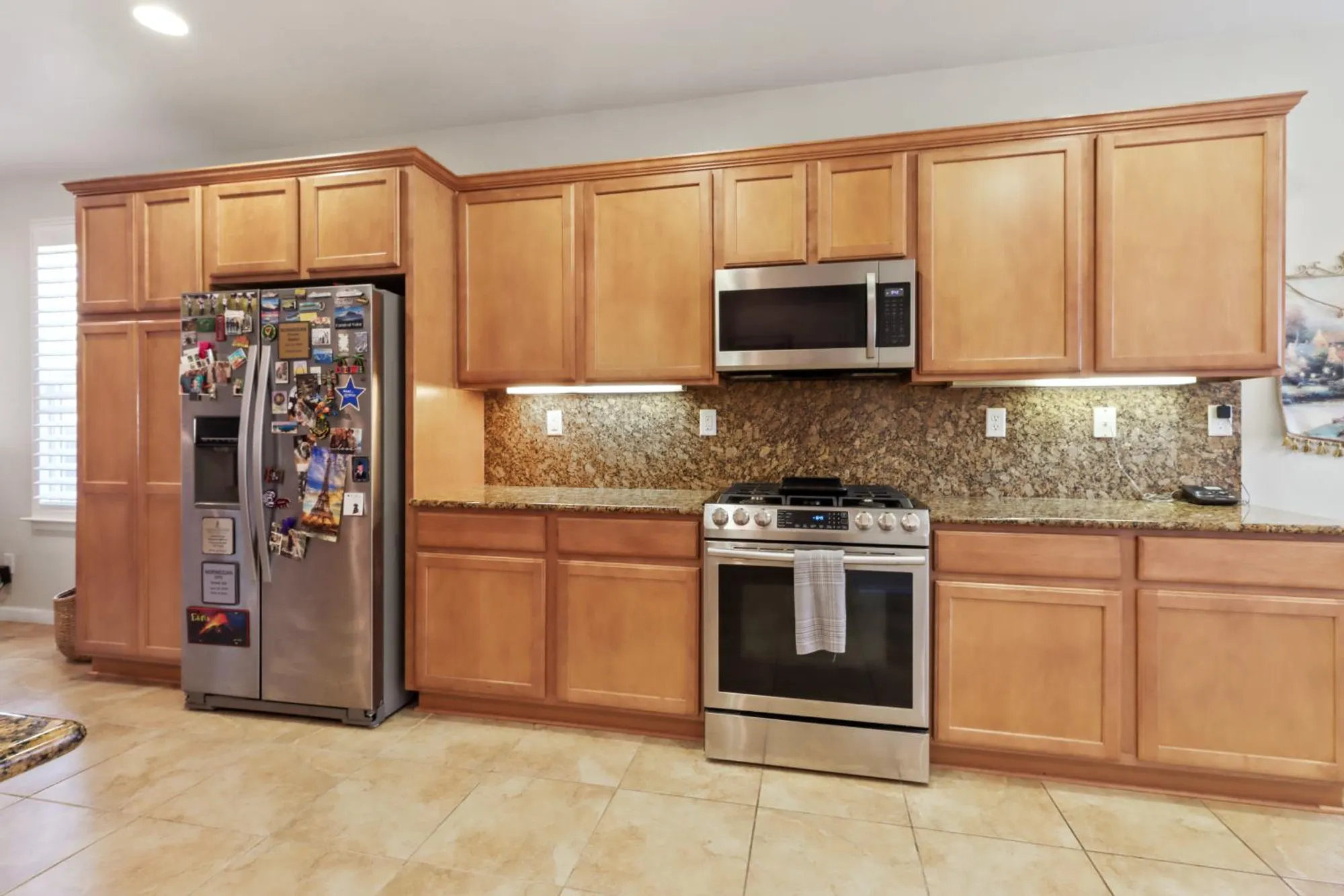 Property Slideshow image 9 of 42 | 7401 rothschild ct, Elk Grove, CA, 95757