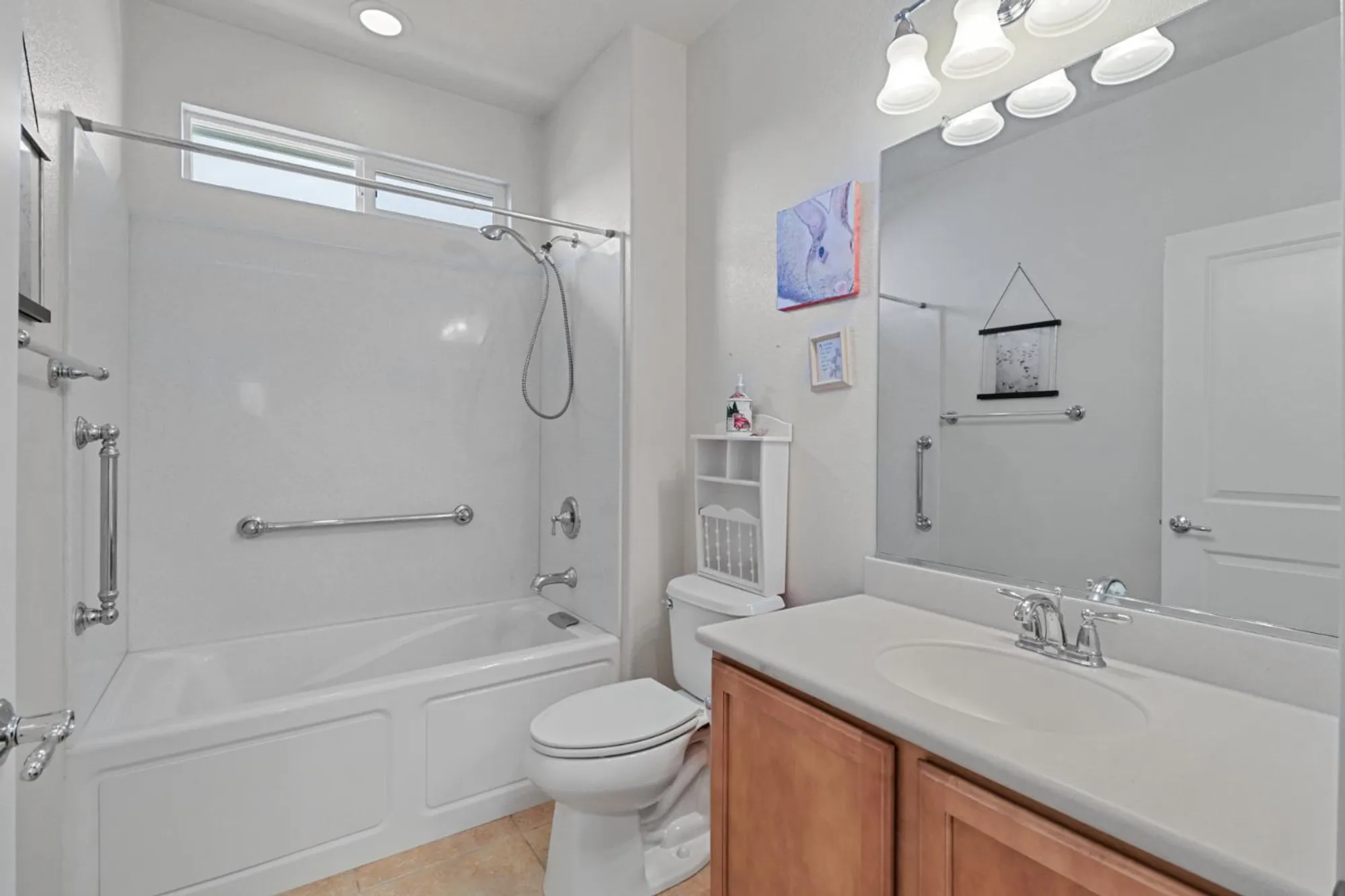 Property Slideshow image 39 of 49 | 9895 sheffield way, Elk Grove, CA, 95757