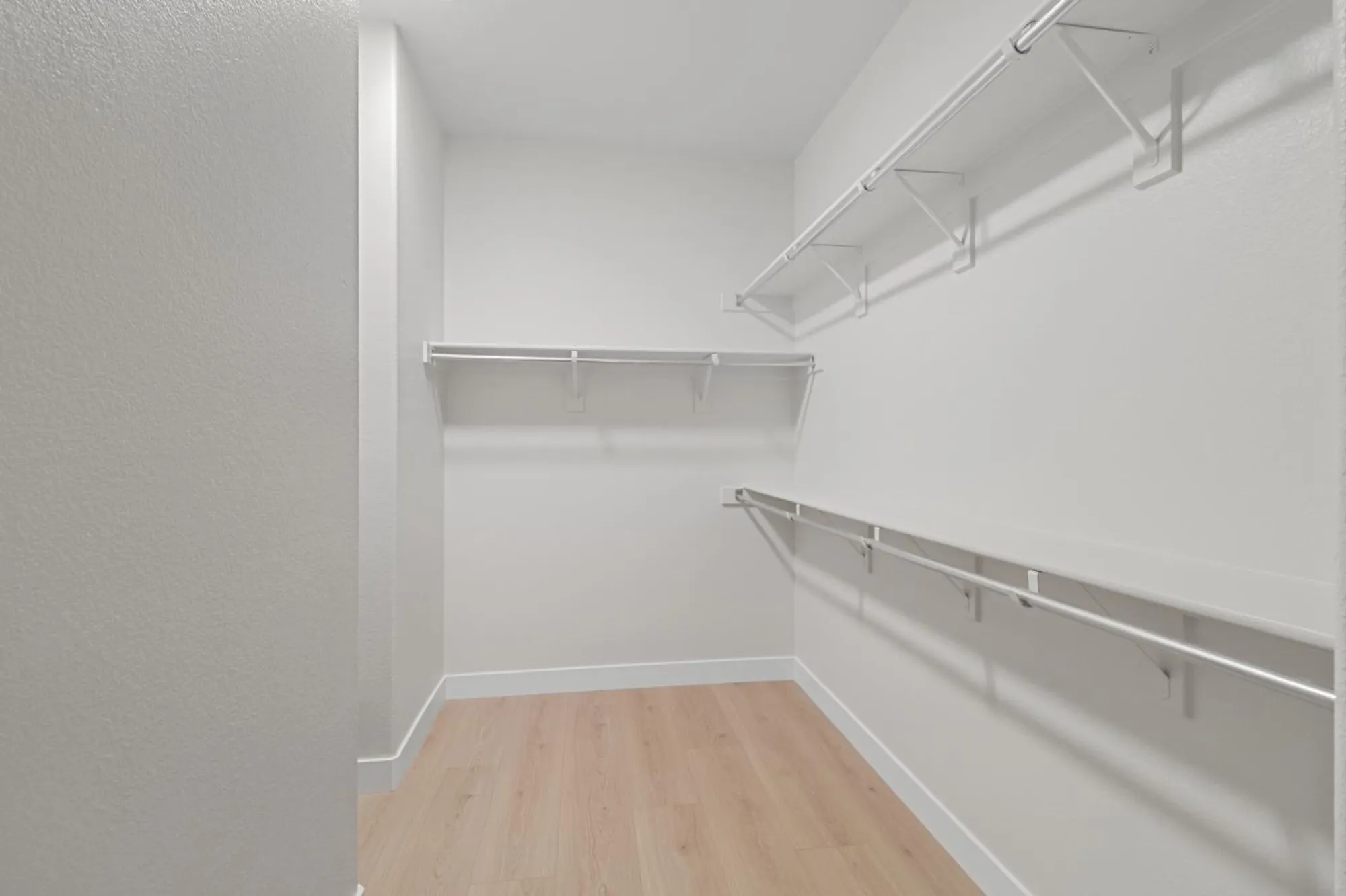 Property Slideshow image 35 of 49 | 9895 sheffield way, Elk Grove, CA, 95757