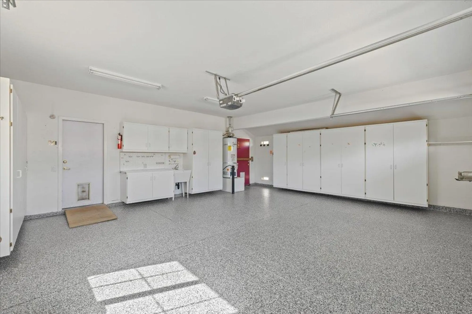 Property Slideshow image 3 of 33 | 1975 mary rose ln, Lincoln, CA, 95648