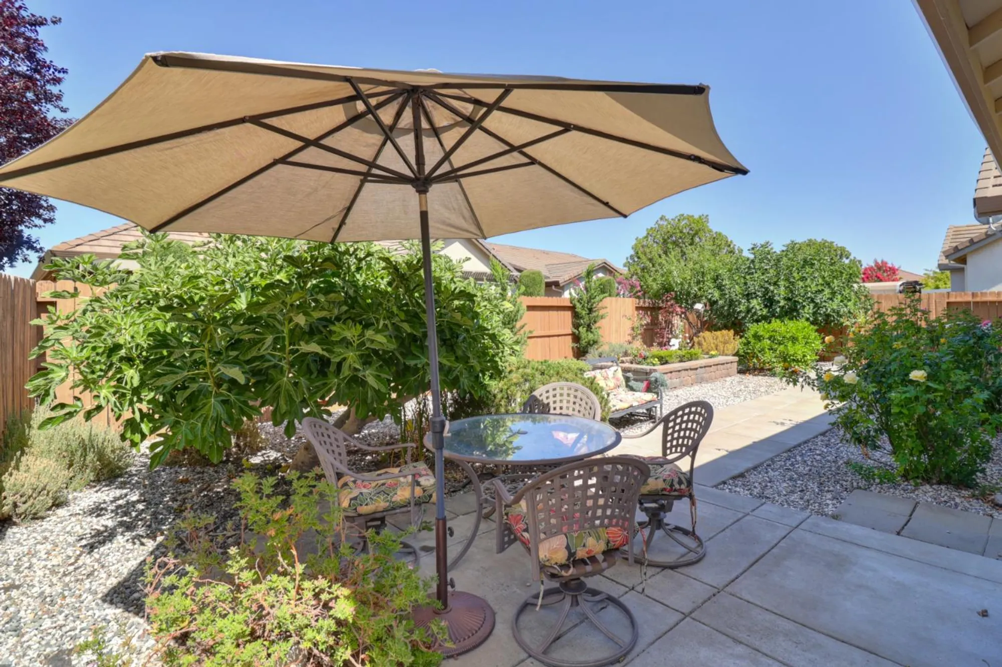 Property Slideshow image 44 of 49 | 9895 sheffield way, Elk Grove, CA, 95757