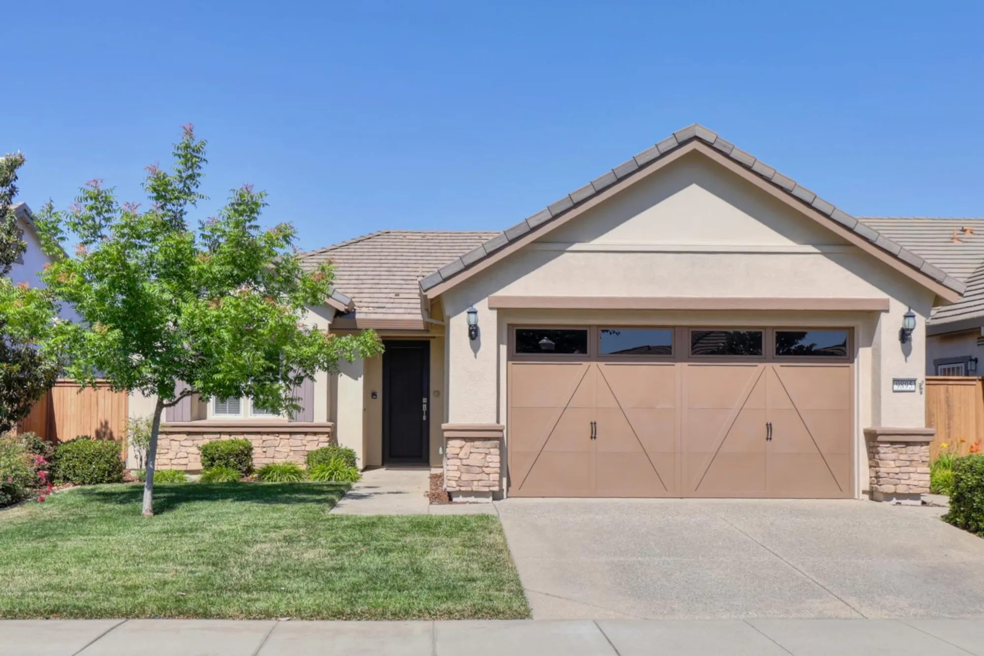 Property Slideshow image 2 of 49 | 9895 sheffield way, Elk Grove, CA, 95757