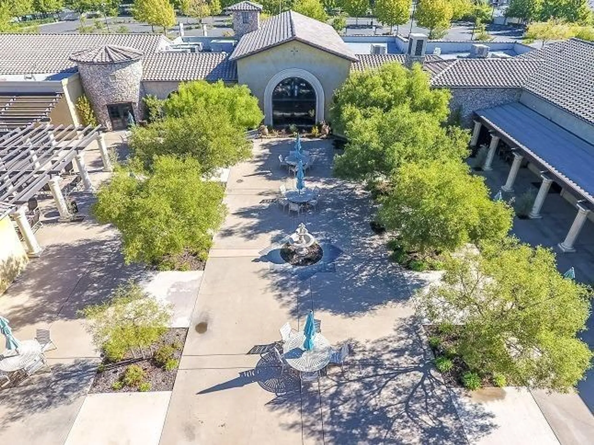 Property Slideshow image 77 of 92 | 4301 hovnanian dr, Sacramento, CA, 95834