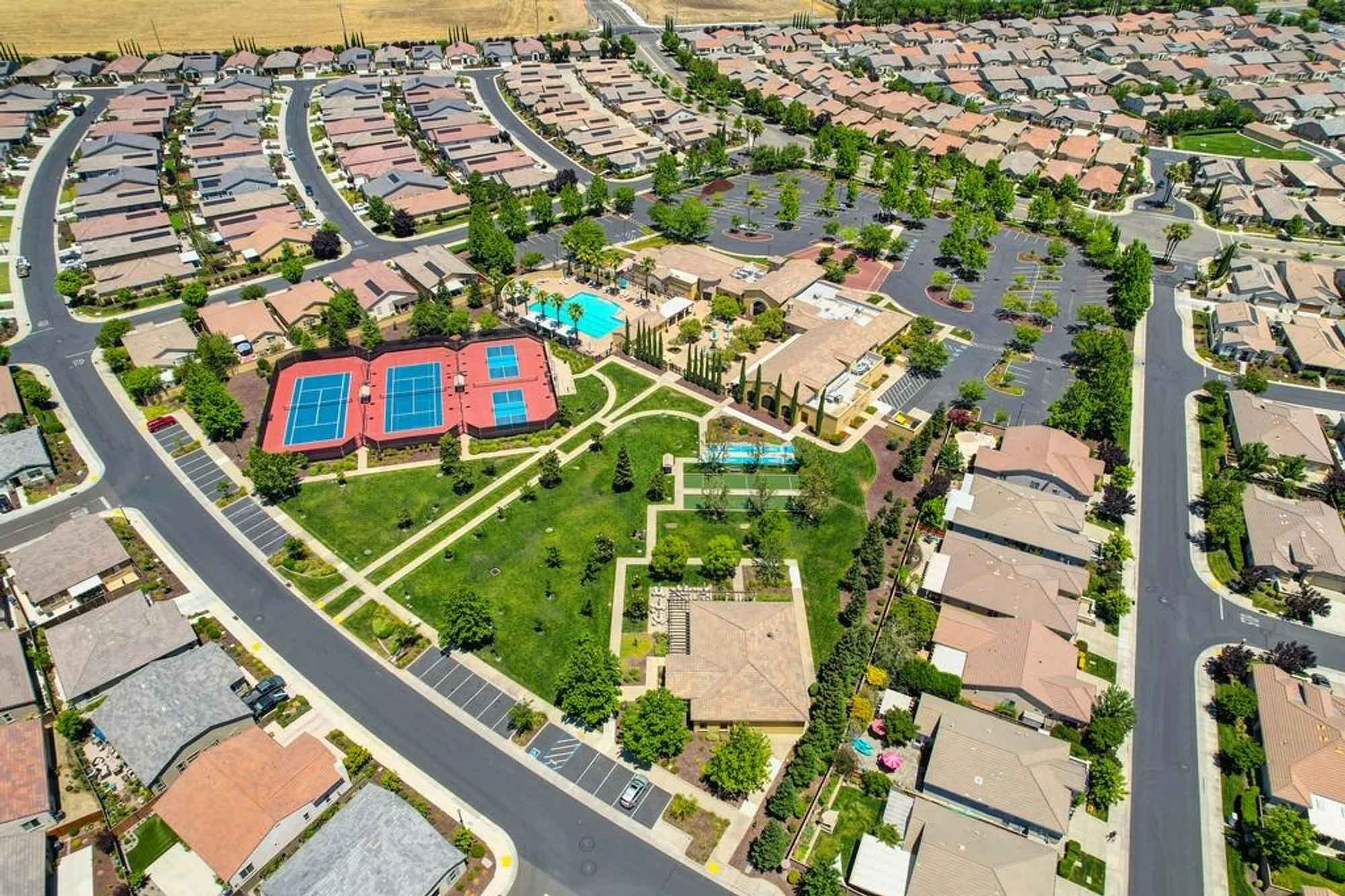 Property Slideshow image 87 of 92 | 4301 hovnanian dr, Sacramento, CA, 95834