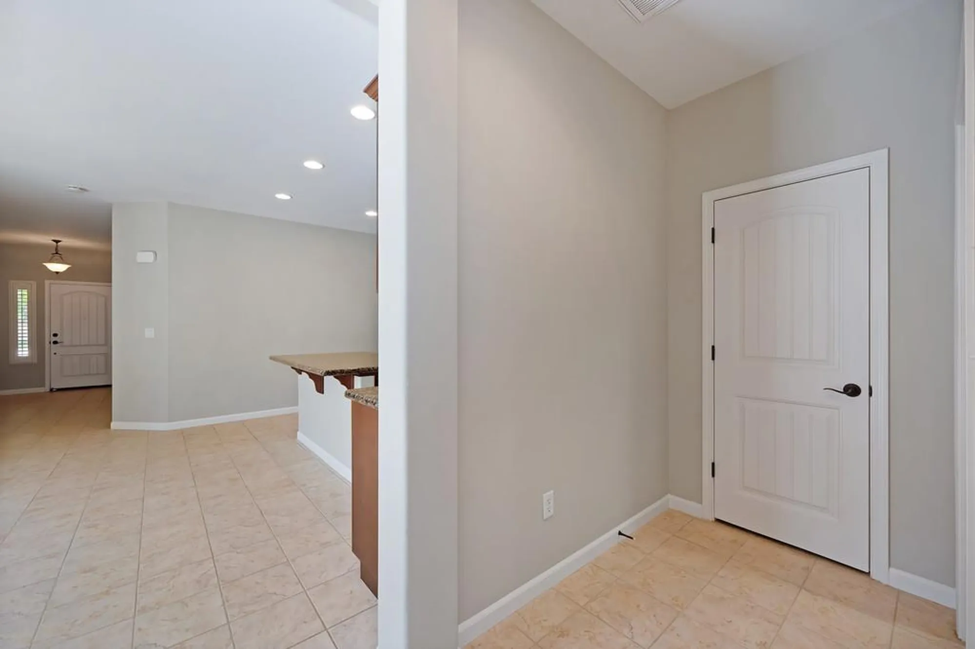 Property Slideshow image 38 of 92 | 4301 hovnanian dr, Sacramento, CA, 95834