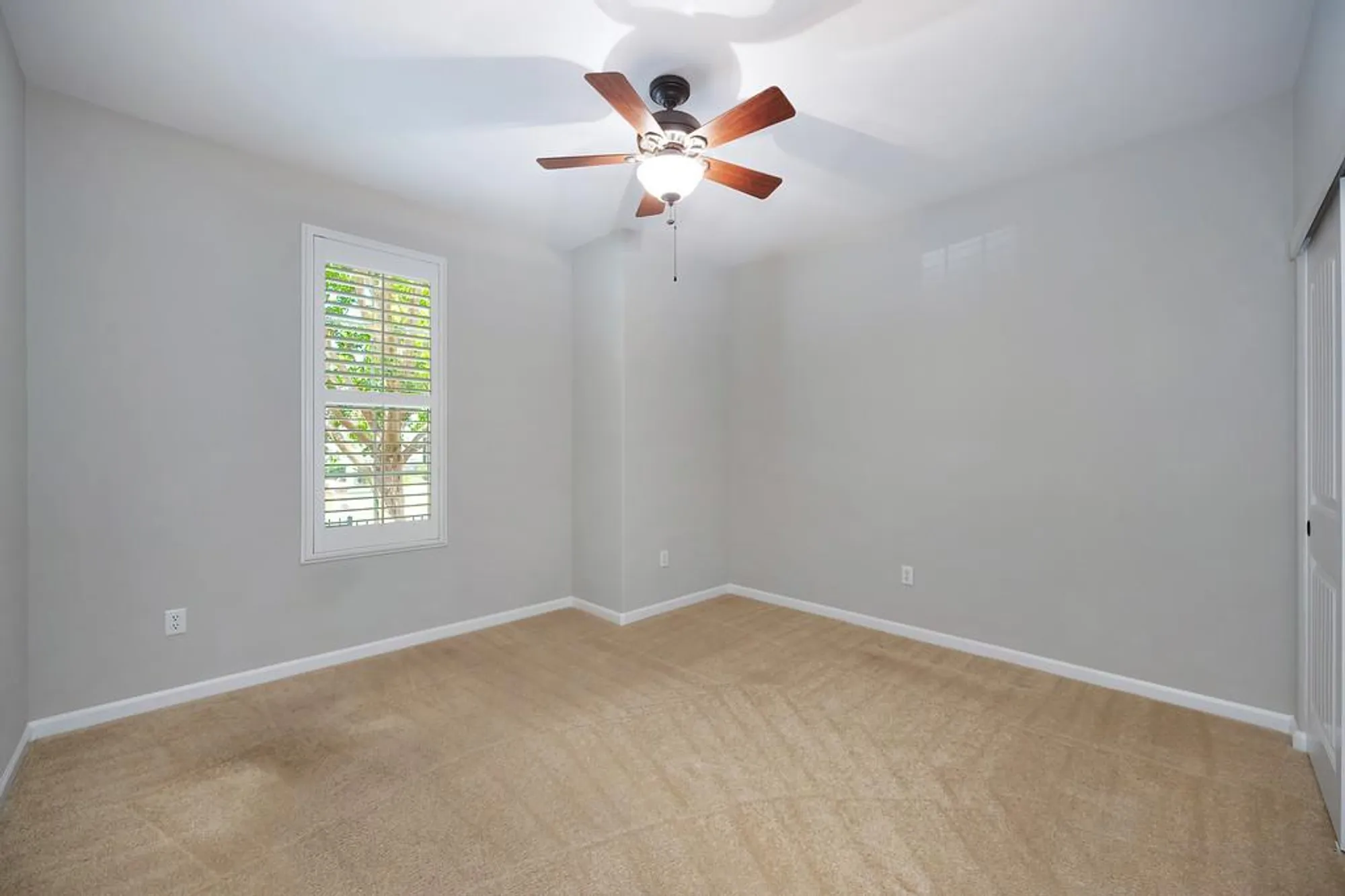 Property Slideshow image 20 of 92 | 4301 hovnanian dr, Sacramento, CA, 95834