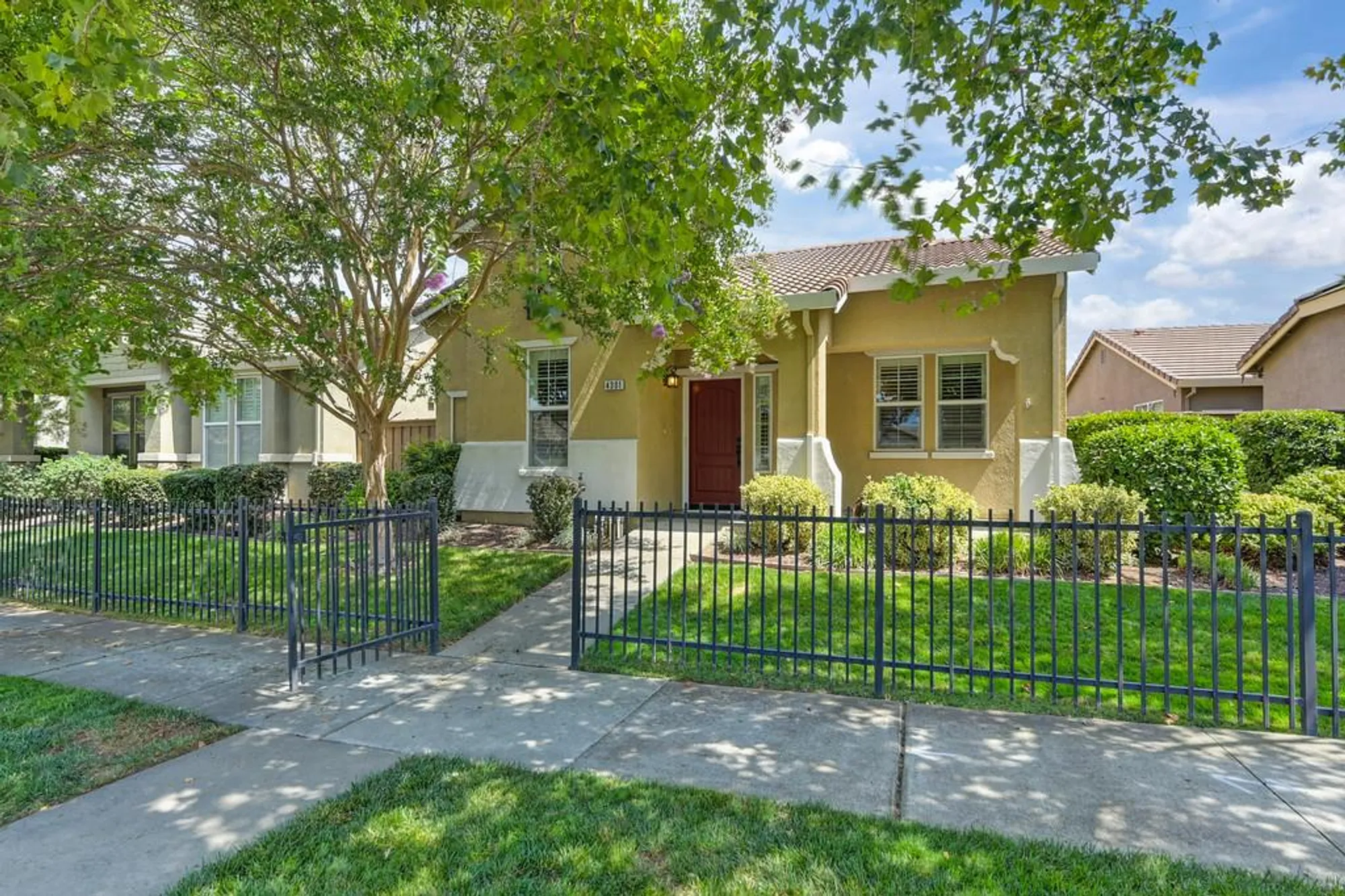 Property Slideshow image 91 of 92 | 4301 hovnanian dr, Sacramento, CA, 95834