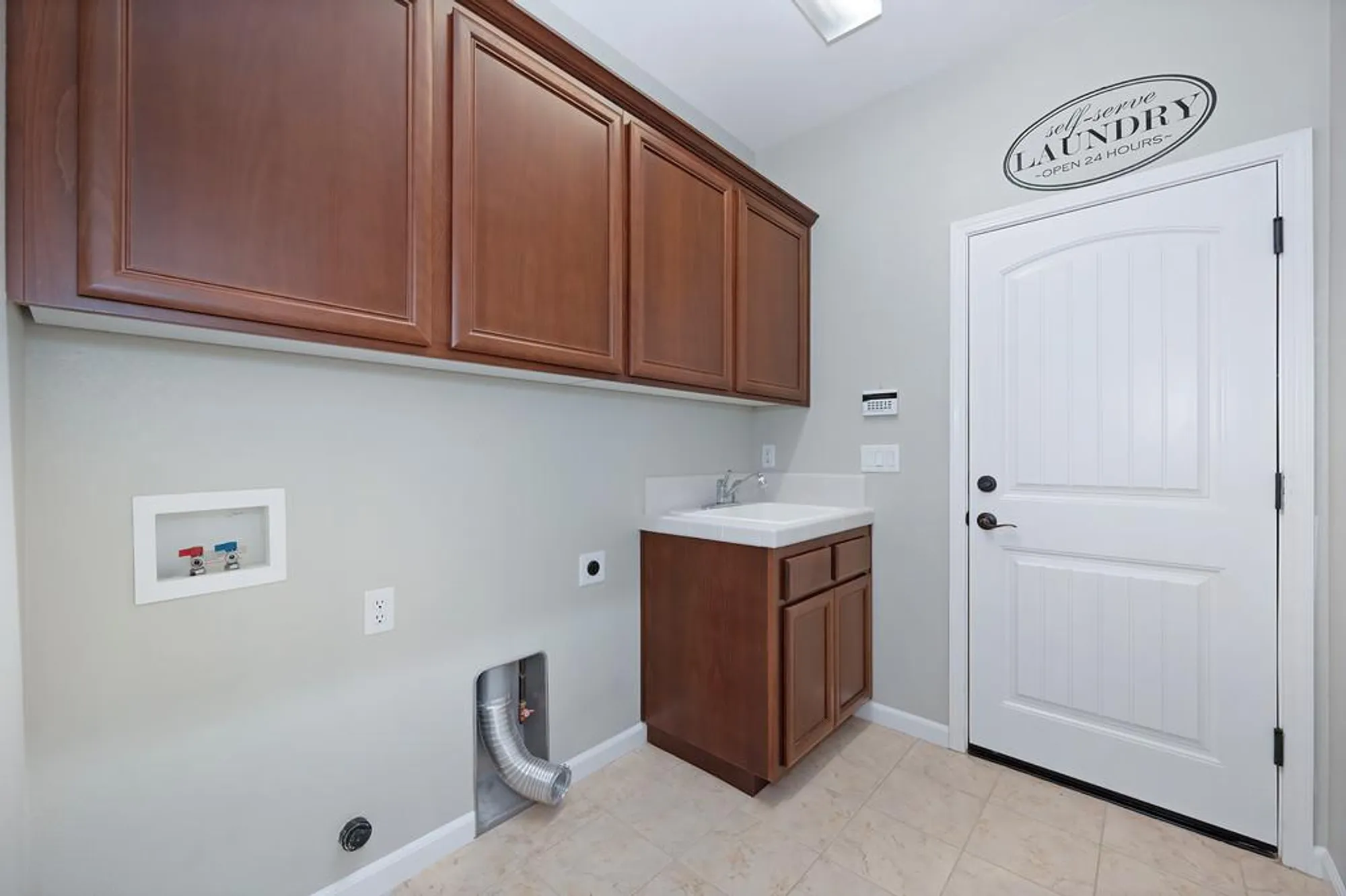 Property Slideshow image 51 of 92 | 4301 hovnanian dr, Sacramento, CA, 95834