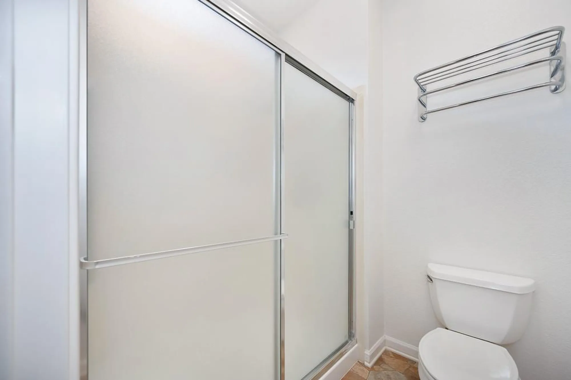 Property Slideshow image 29 of 45 | 7552 school house ln, Roseville, CA, 95747