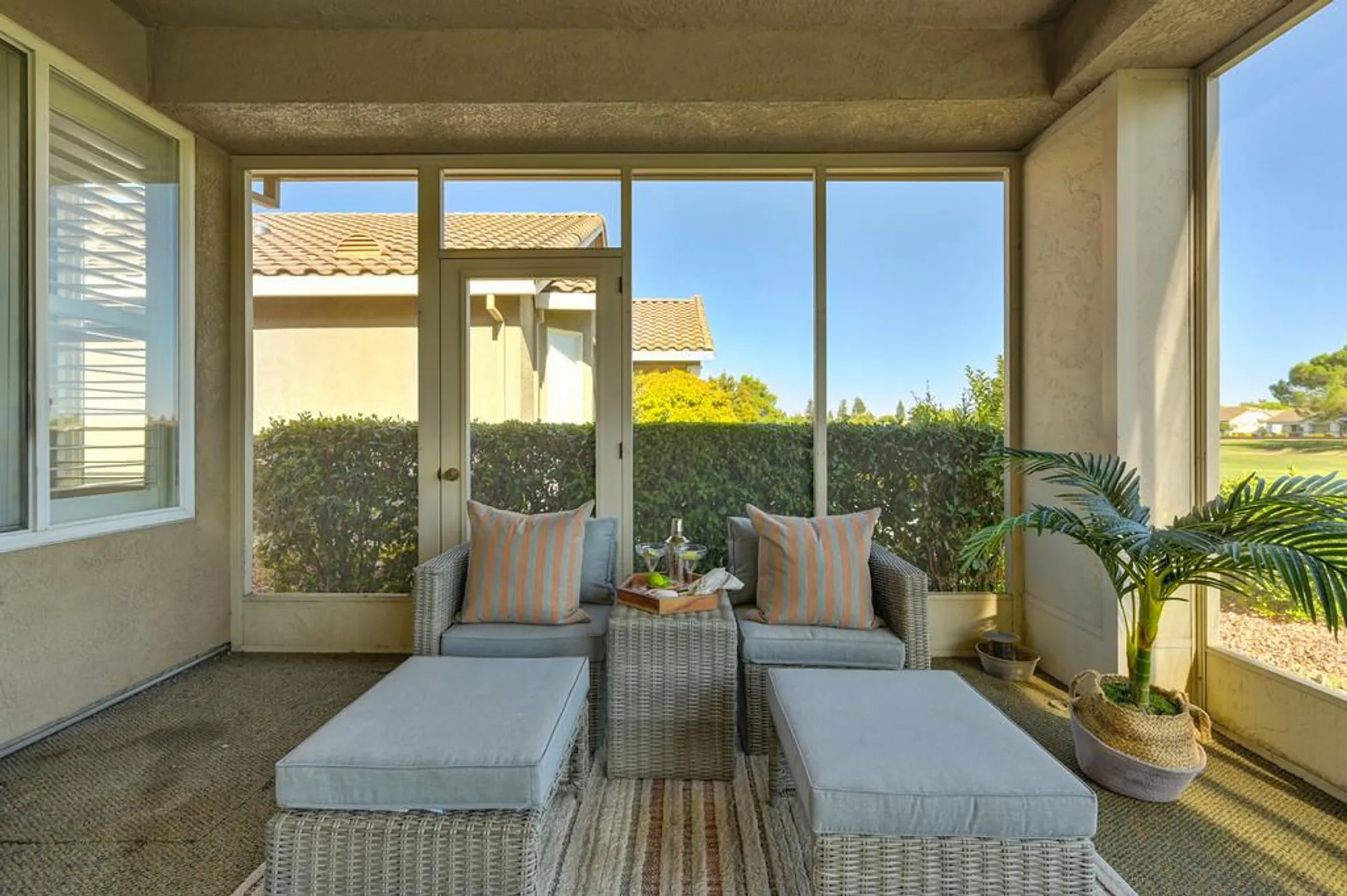 Property Slideshow image 32 of 45 | 7552 school house ln, Roseville, CA, 95747