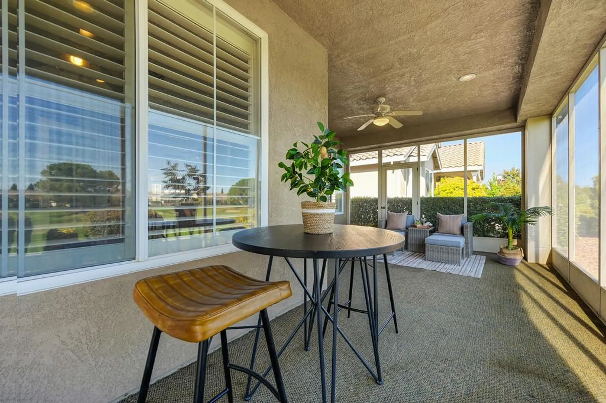 Property Slideshow image 33 of 45 | 7552 school house ln, Roseville, CA, 95747