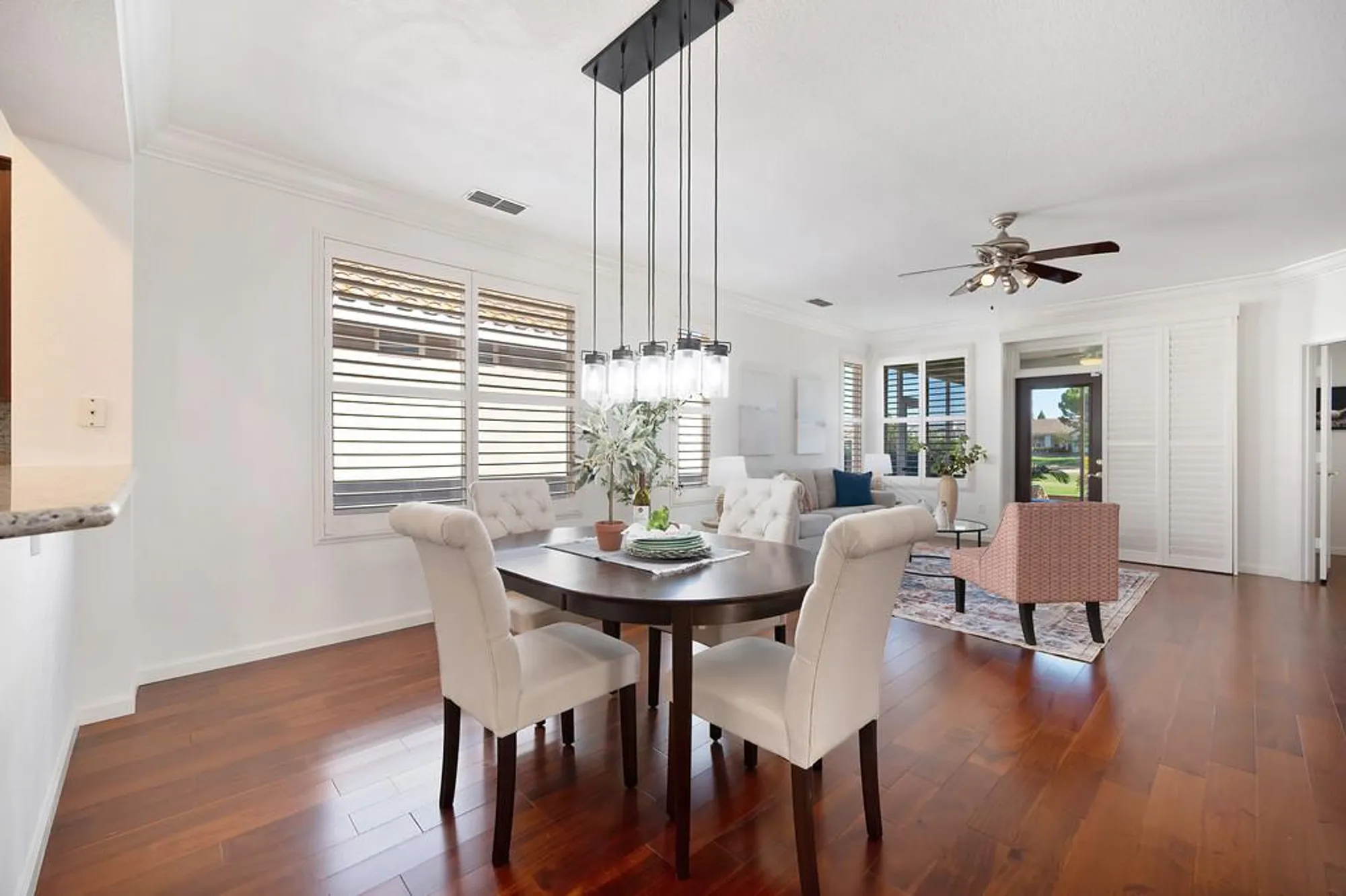 Property Slideshow image 13 of 45 | 7552 school house ln, Roseville, CA, 95747