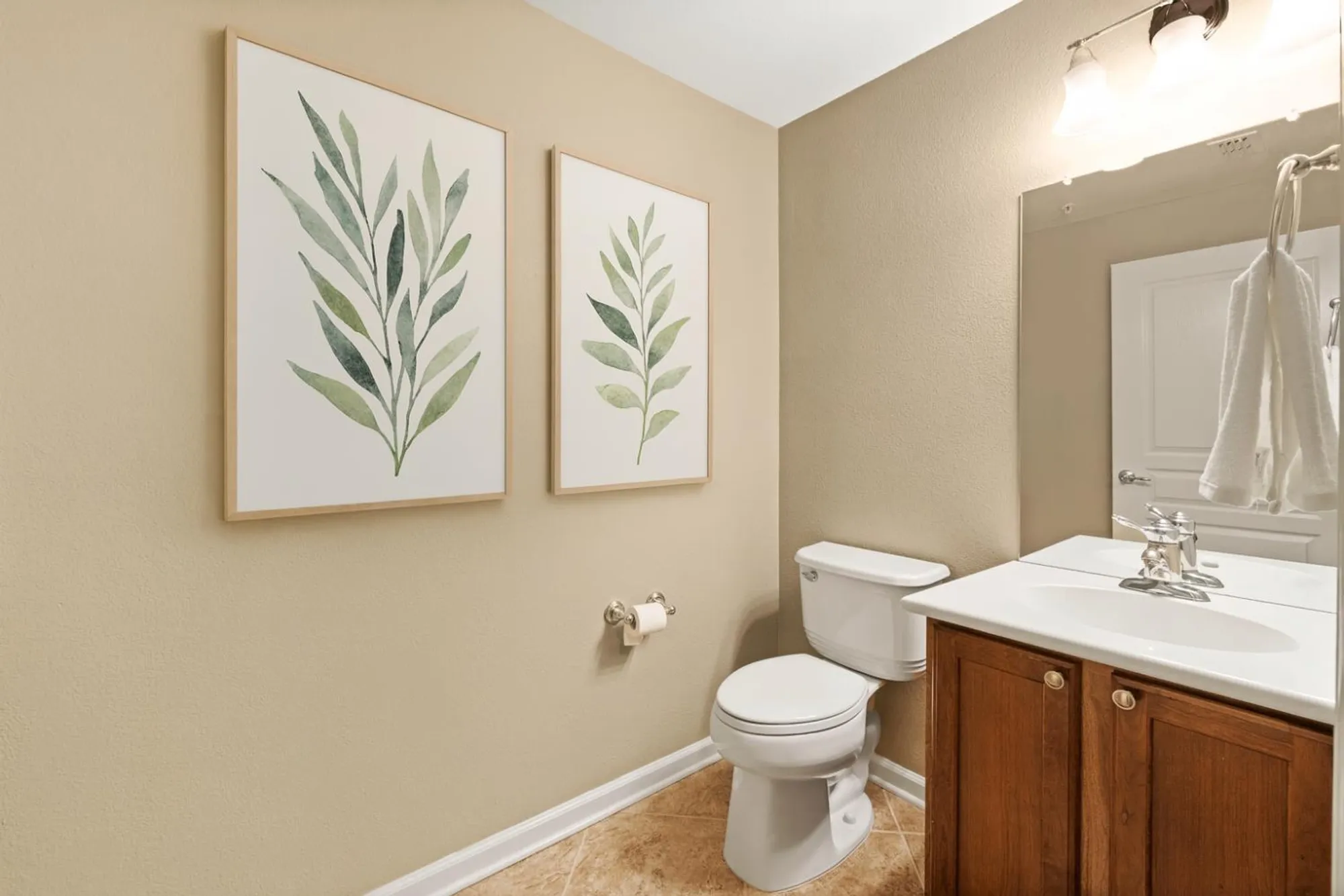 Property Slideshow image 21 of 27 | 1550 topanga ln unit 107, Lincoln, CA, 95648