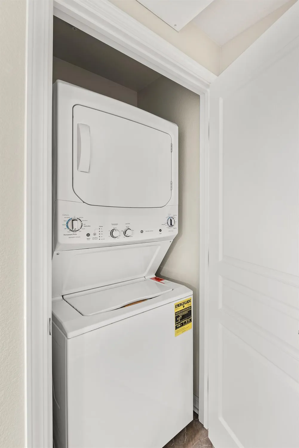 Property Slideshow image 29 of 62 | 1520 topanga ln 104, Lincoln, CA, 95648