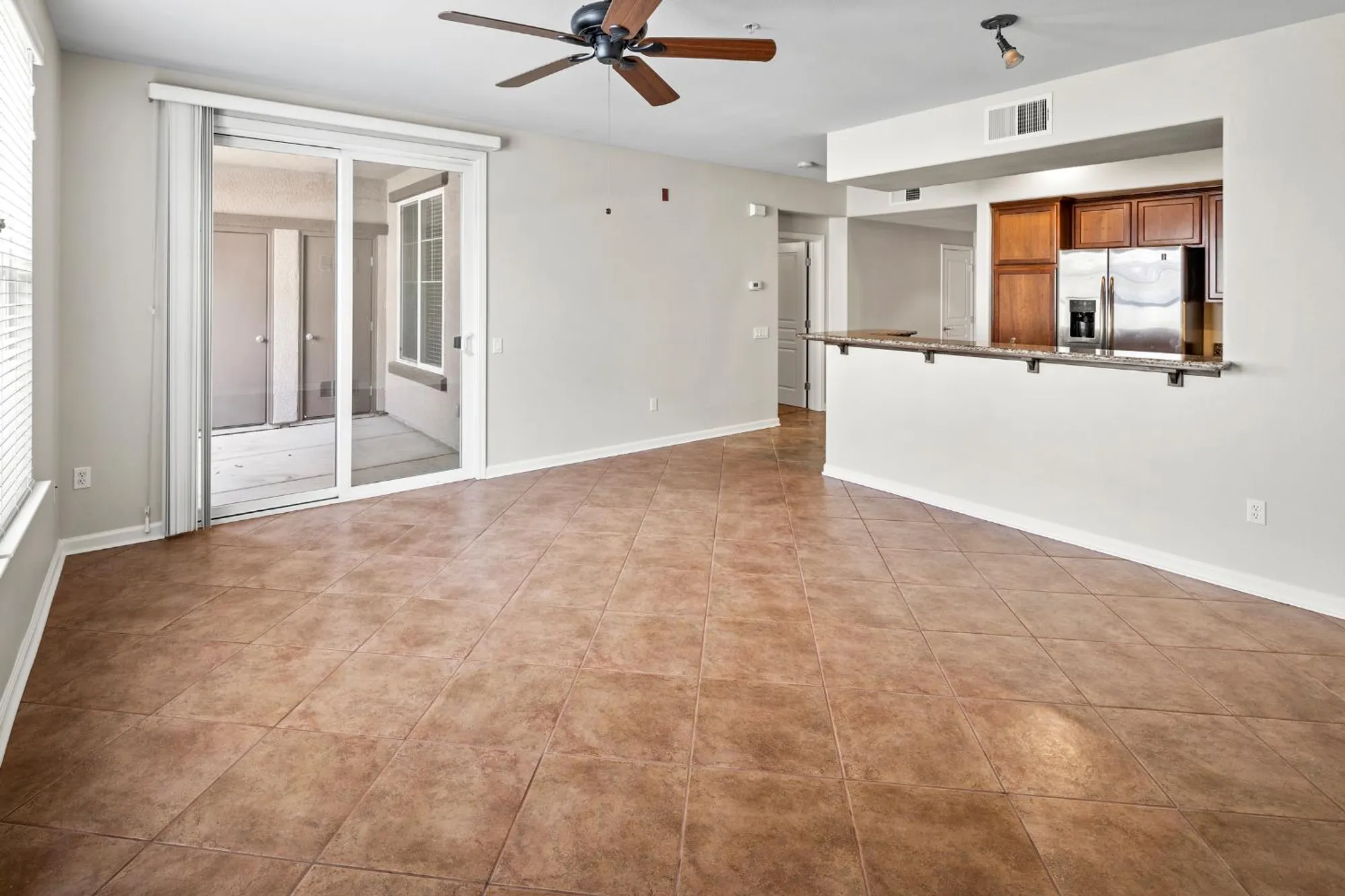 Property Slideshow image 17 of 62 | 1520 topanga ln 104, Lincoln, CA, 95648