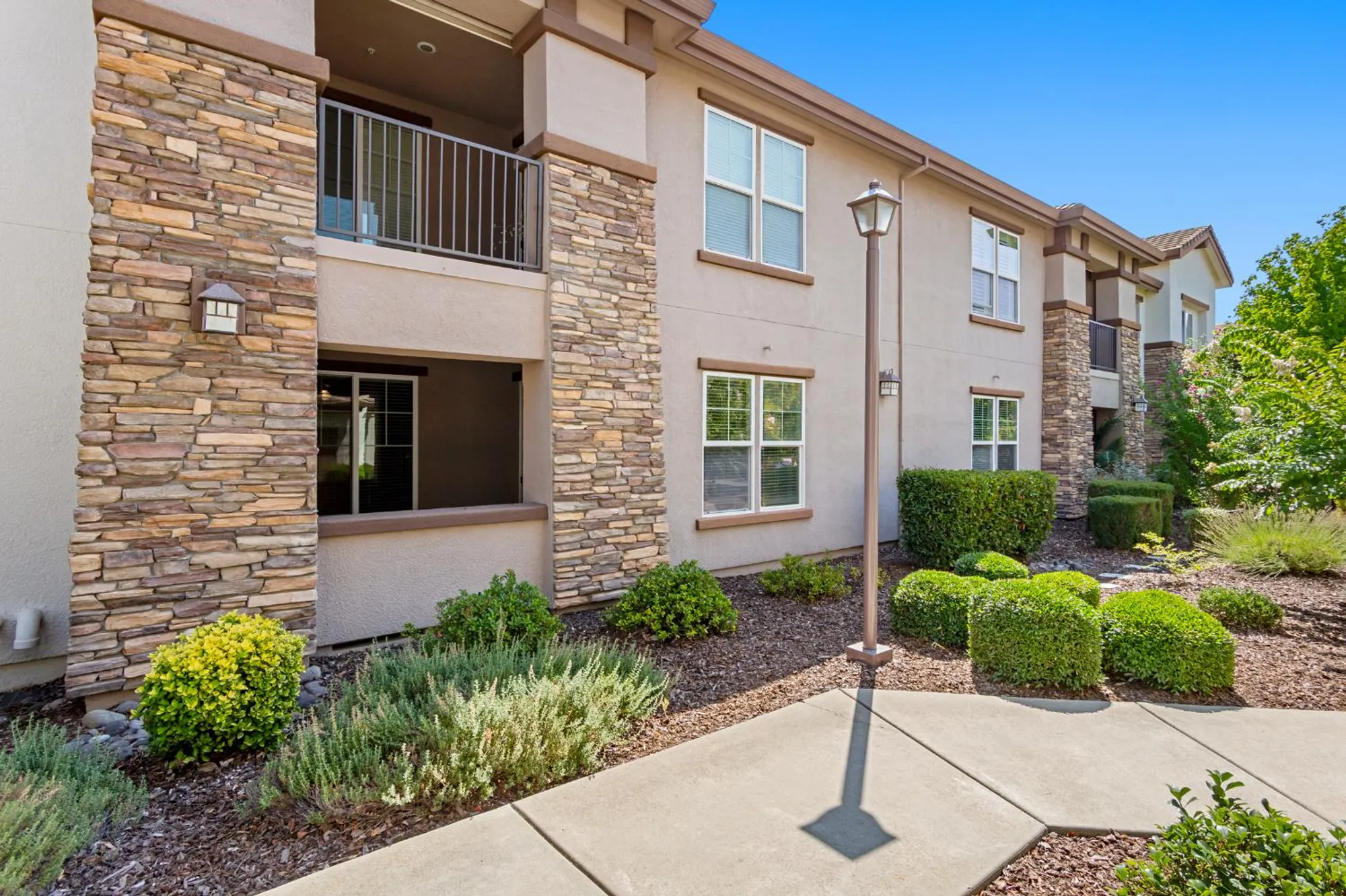 Property Slideshow image 35 of 62 | 1520 topanga ln 104, Lincoln, CA, 95648