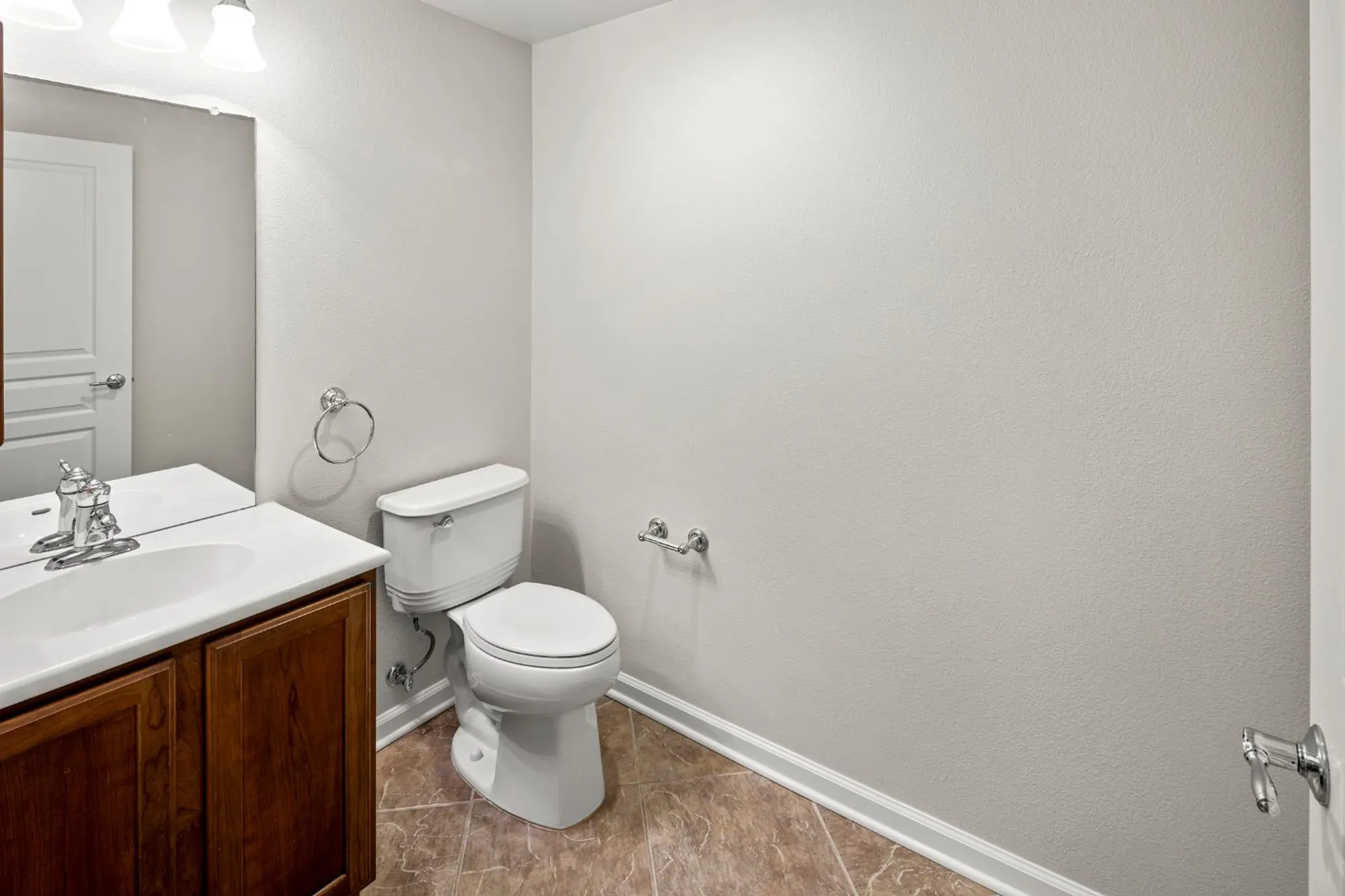 Property Slideshow image 30 of 62 | 1520 topanga ln 104, Lincoln, CA, 95648