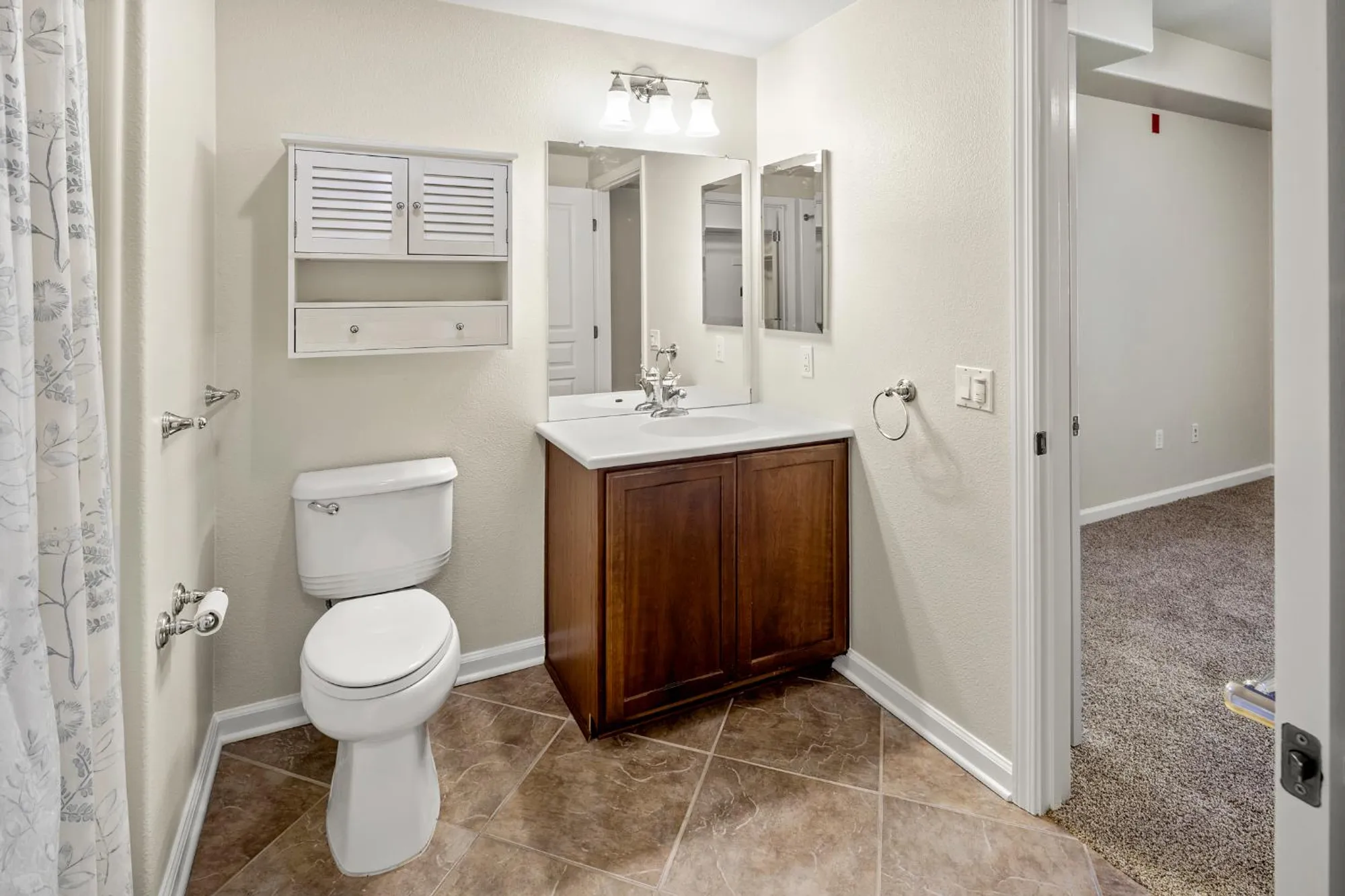 Property Slideshow image 26 of 62 | 1520 topanga ln 104, Lincoln, CA, 95648