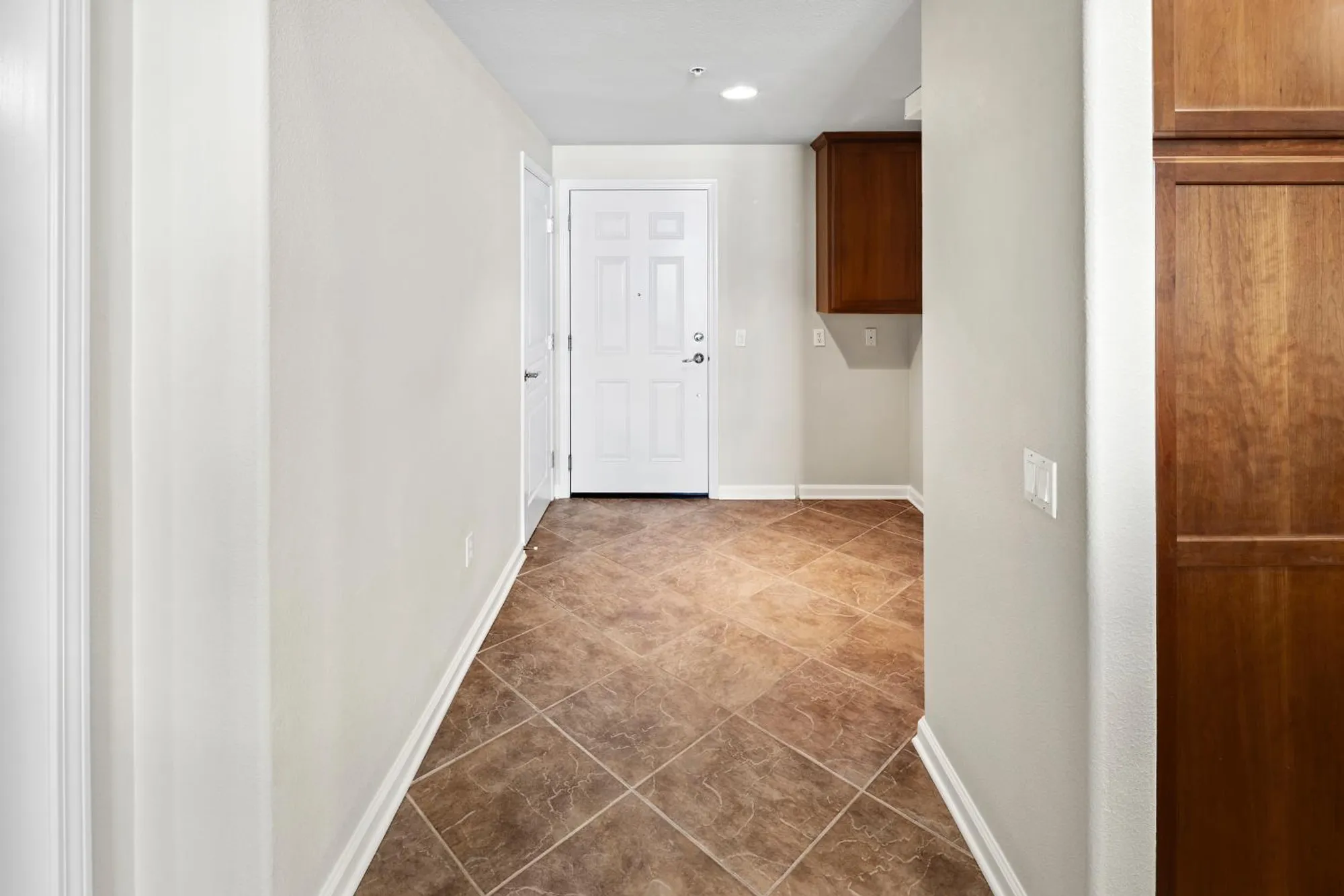 Property Slideshow image 12 of 62 | 1520 topanga ln 104, Lincoln, CA, 95648