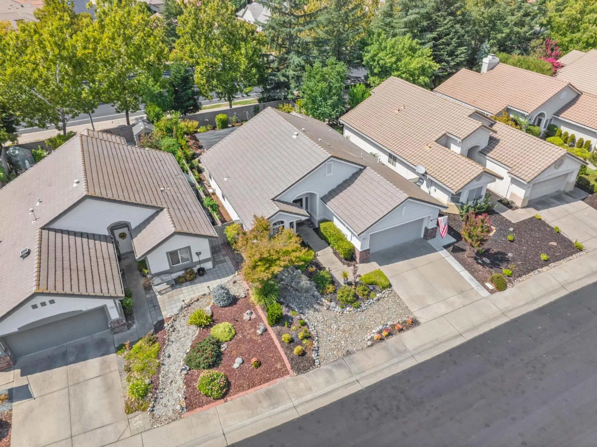 Property Slideshow image 44 of 48 | 5257 dreamgarden loop, Roseville, CA, 95747