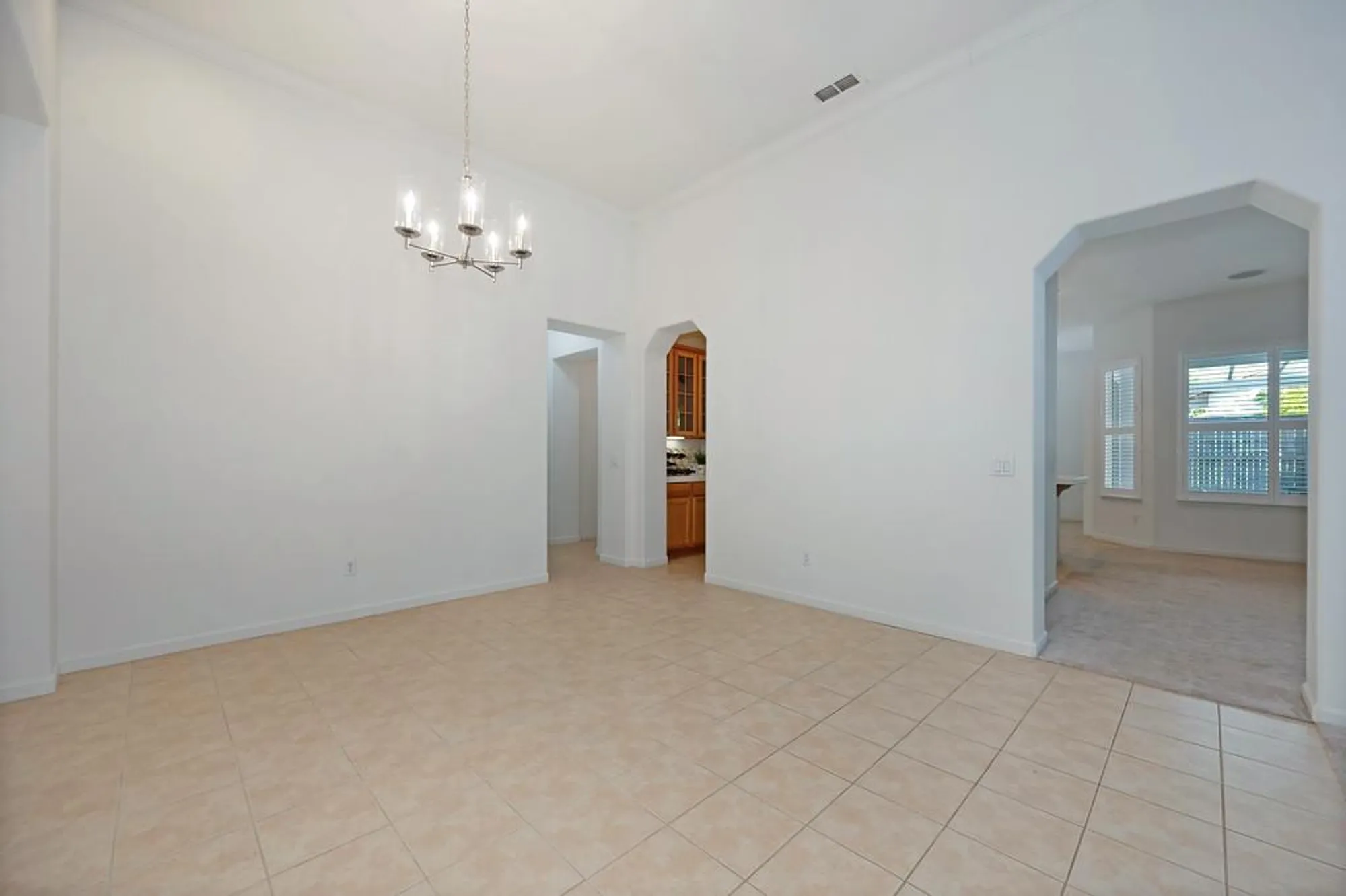 Property Slideshow image 19 of 99 | 15 cristalla pl, Sacramento, CA, 95835