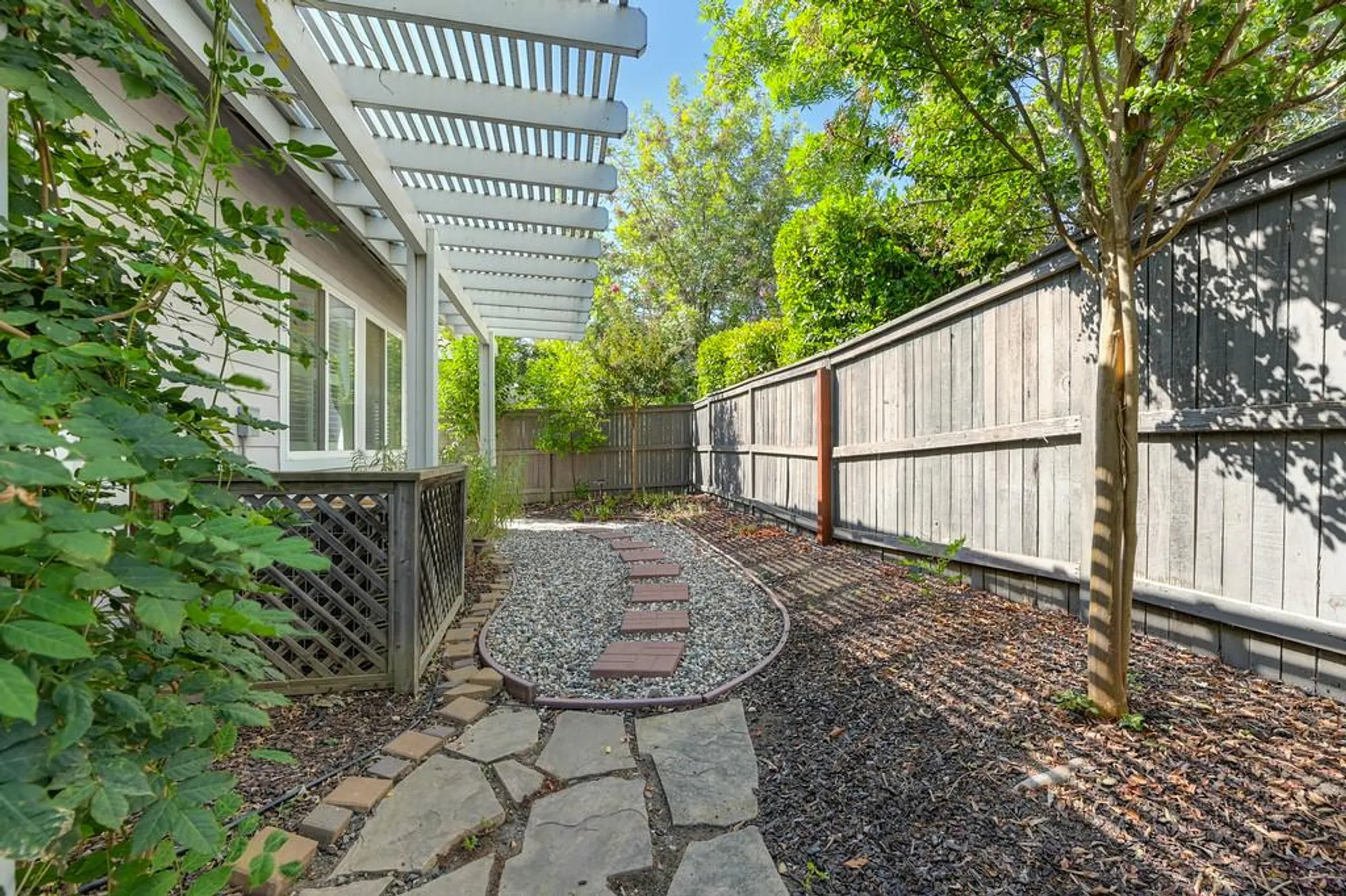 Property Slideshow image 62 of 99 | 15 cristalla pl, Sacramento, CA, 95835