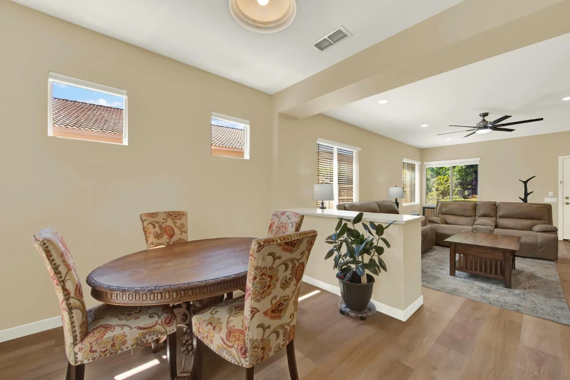 Property Slideshow image 14 of 54 | 891 slawson ln, Lincoln, CA, 95648
