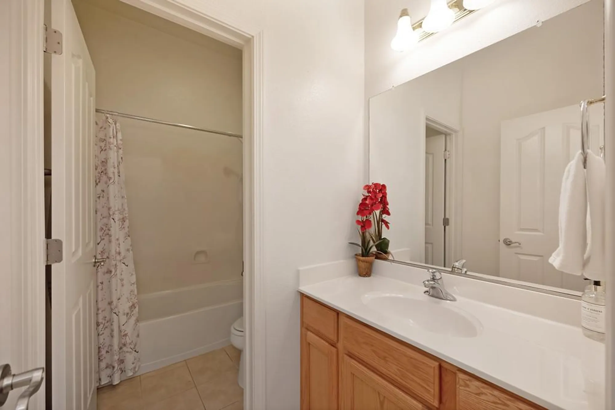 Property Slideshow image 52 of 99 | 15 cristalla pl, Sacramento, CA, 95835