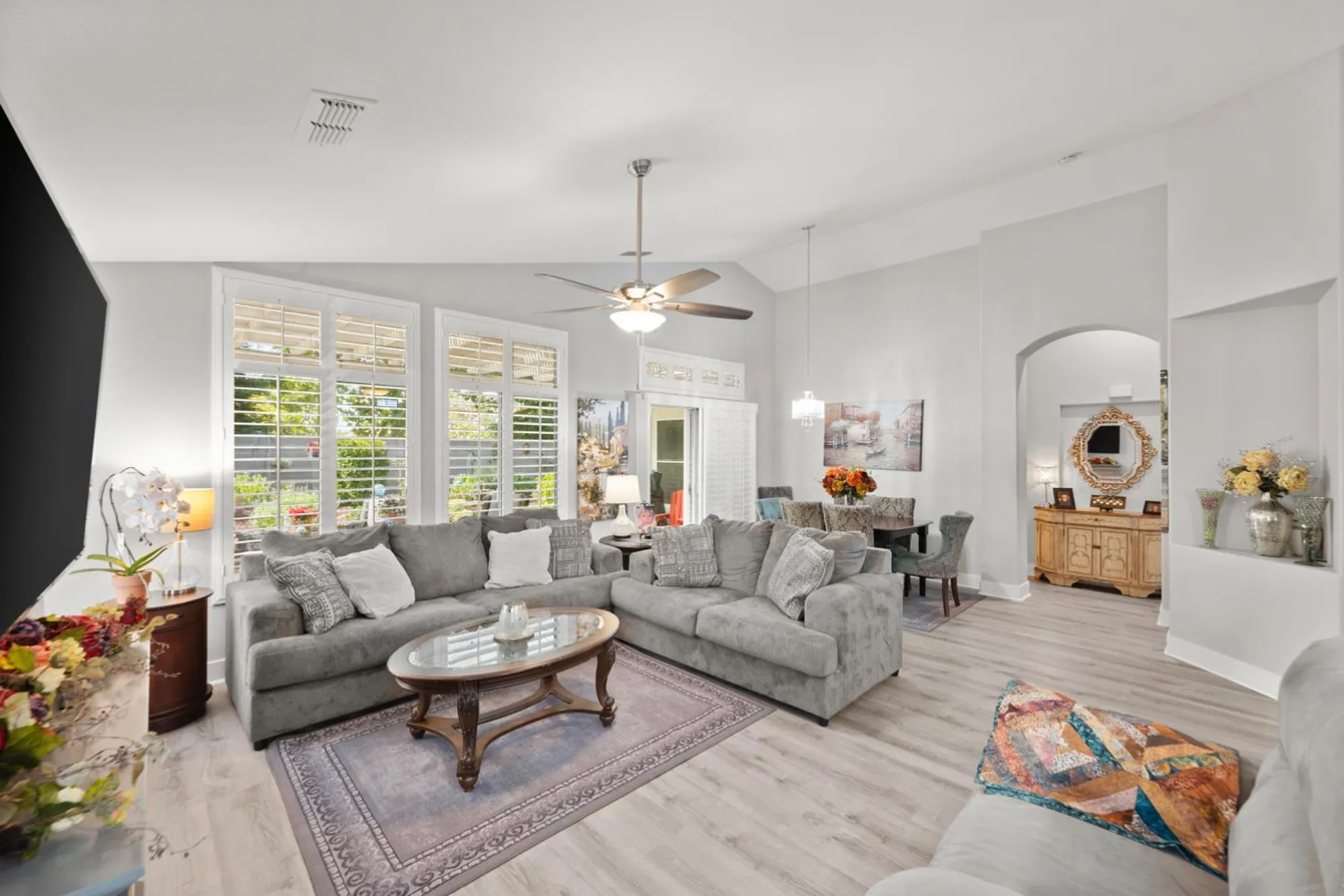 Property Slideshow image 20 of 48 | 5257 dreamgarden loop, Roseville, CA, 95747