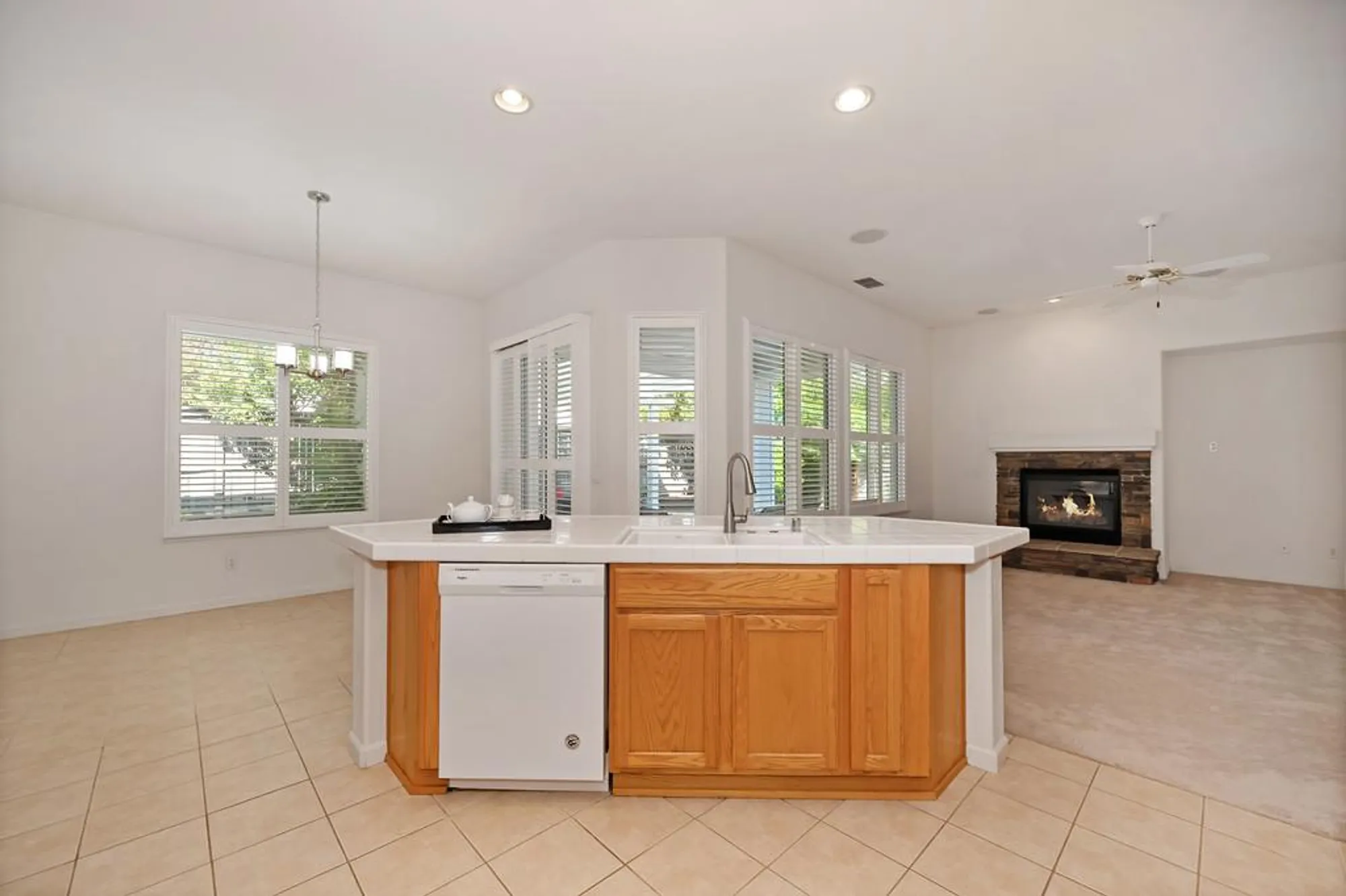 Property Slideshow image 40 of 99 | 15 cristalla pl, Sacramento, CA, 95835