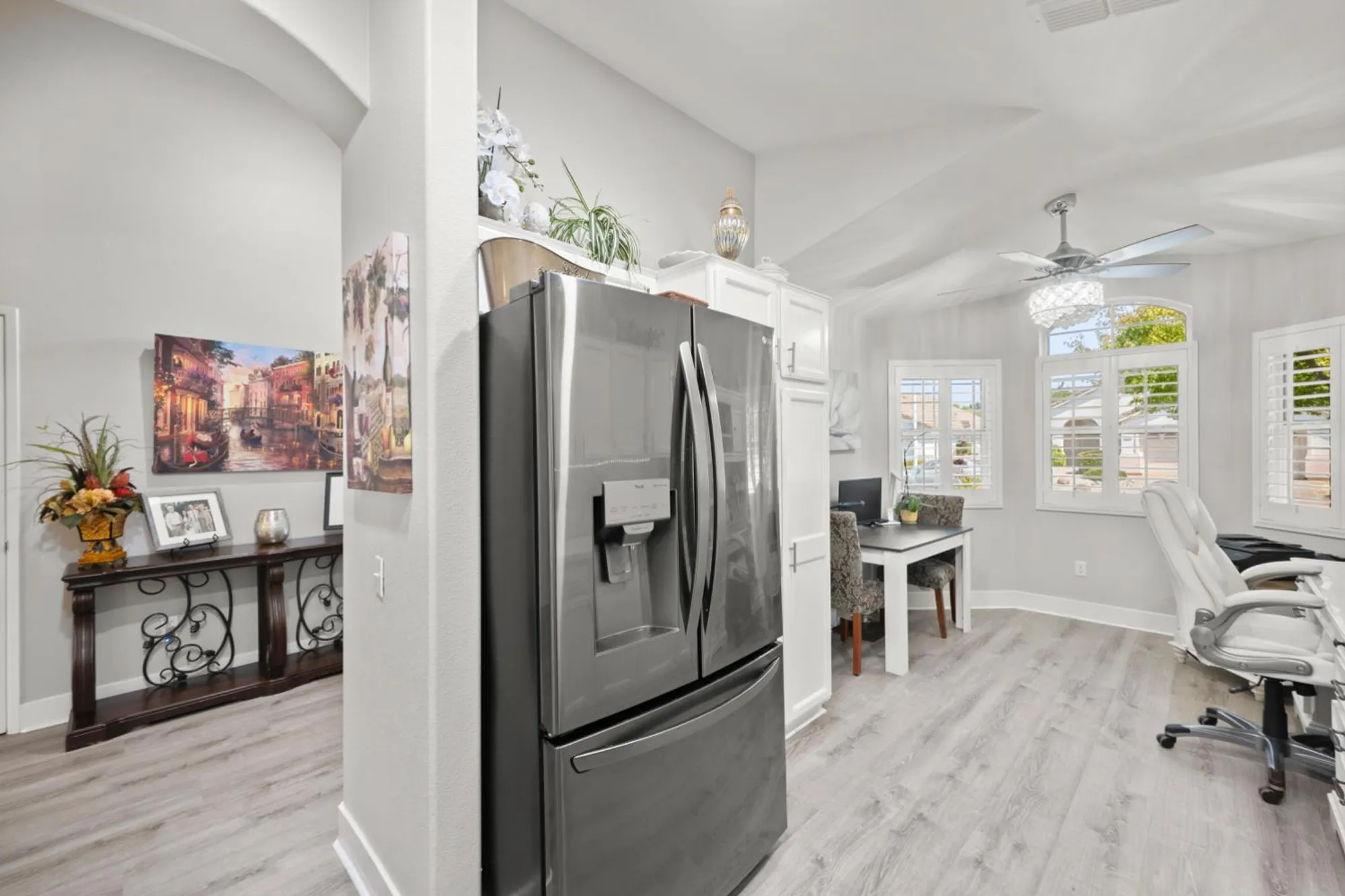 Property Slideshow image 11 of 48 | 5257 dreamgarden loop, Roseville, CA, 95747