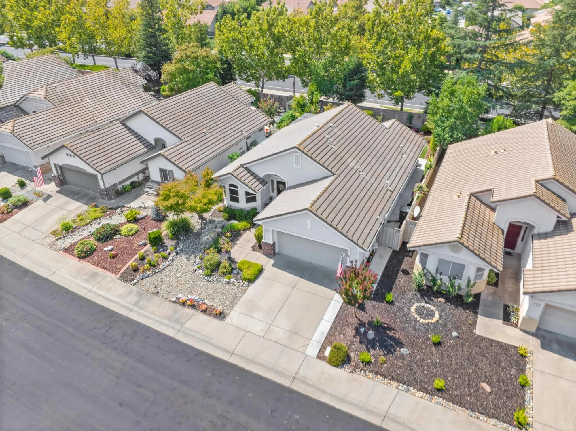 Property Slideshow image 43 of 48 | 5257 dreamgarden loop, Roseville, CA, 95747