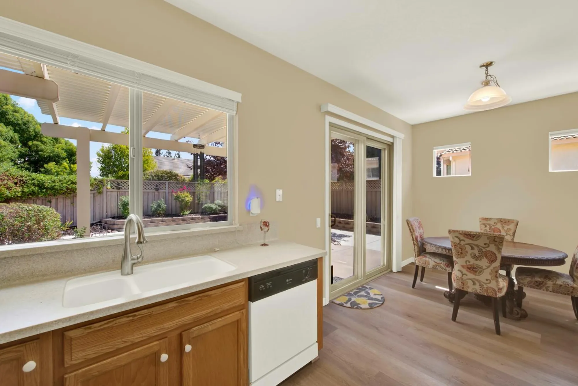 Property Slideshow image 21 of 54 | 891 slawson ln, Lincoln, CA, 95648