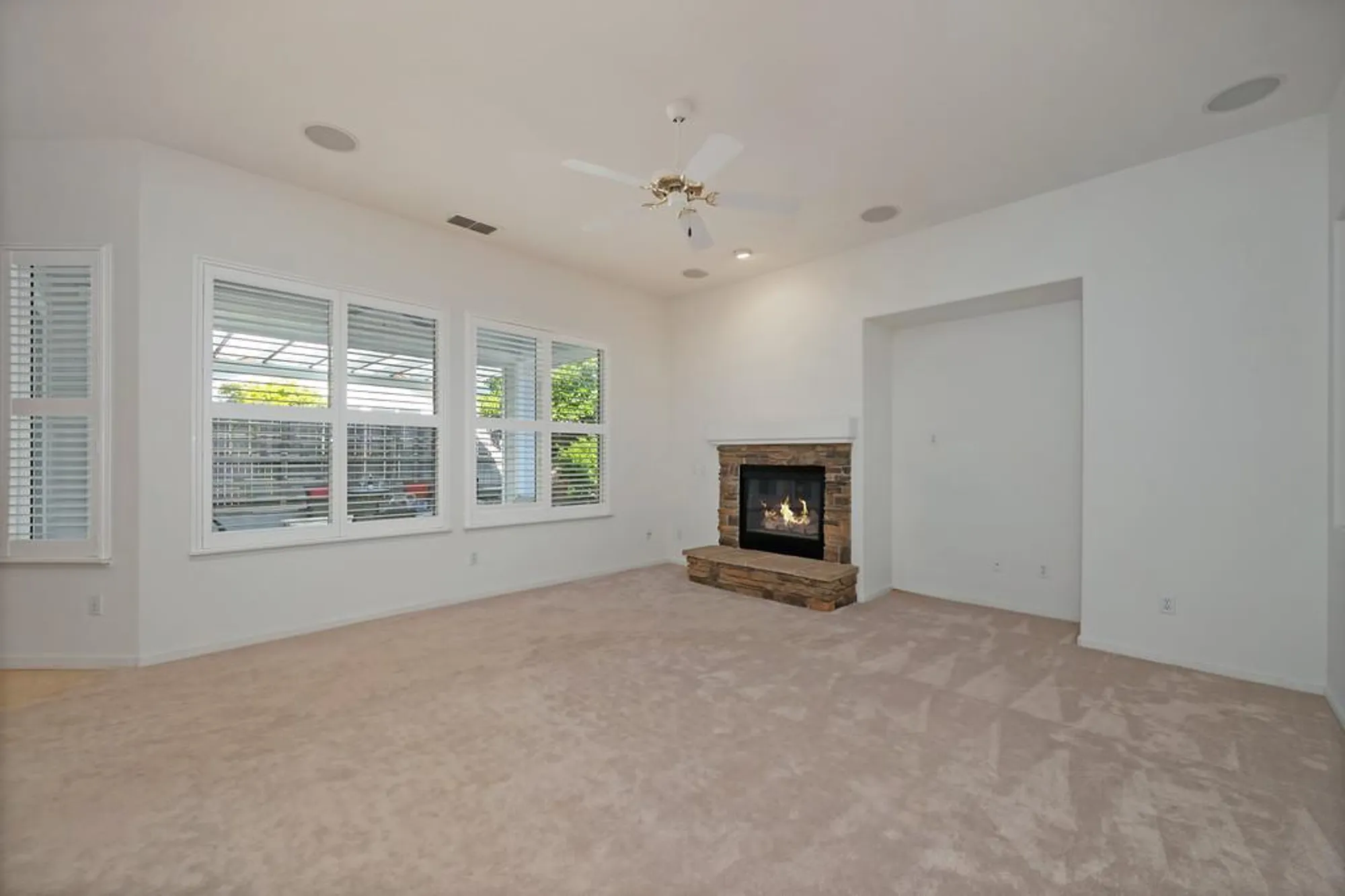 Property Slideshow image 35 of 99 | 15 cristalla pl, Sacramento, CA, 95835