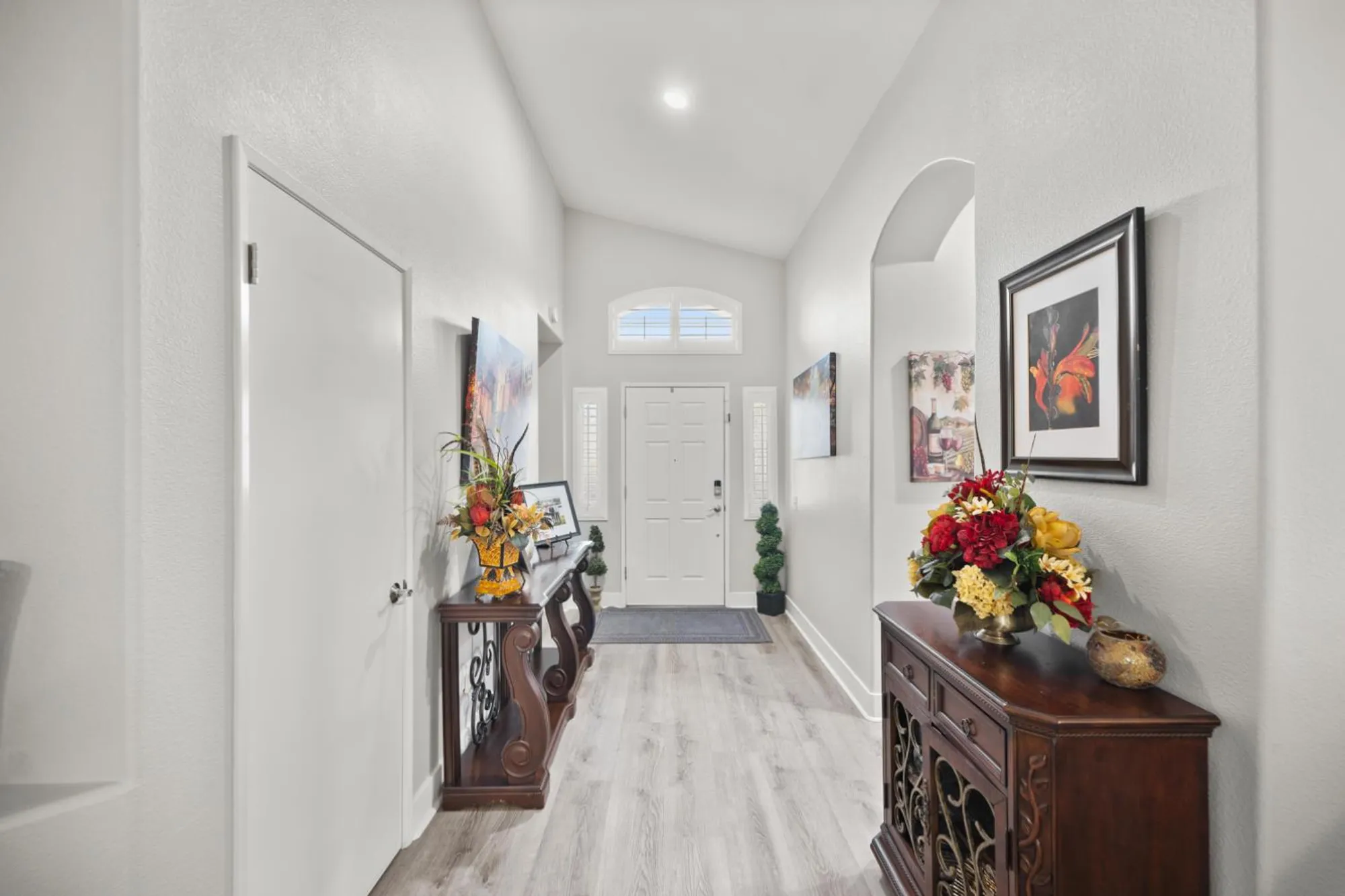 Property Slideshow image 9 of 48 | 5257 dreamgarden loop, Roseville, CA, 95747