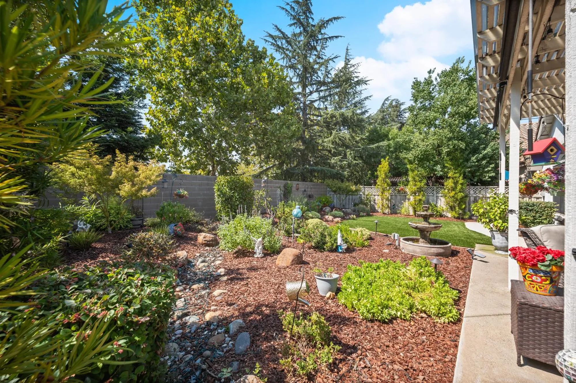 Property Slideshow image 39 of 48 | 5257 dreamgarden loop, Roseville, CA, 95747