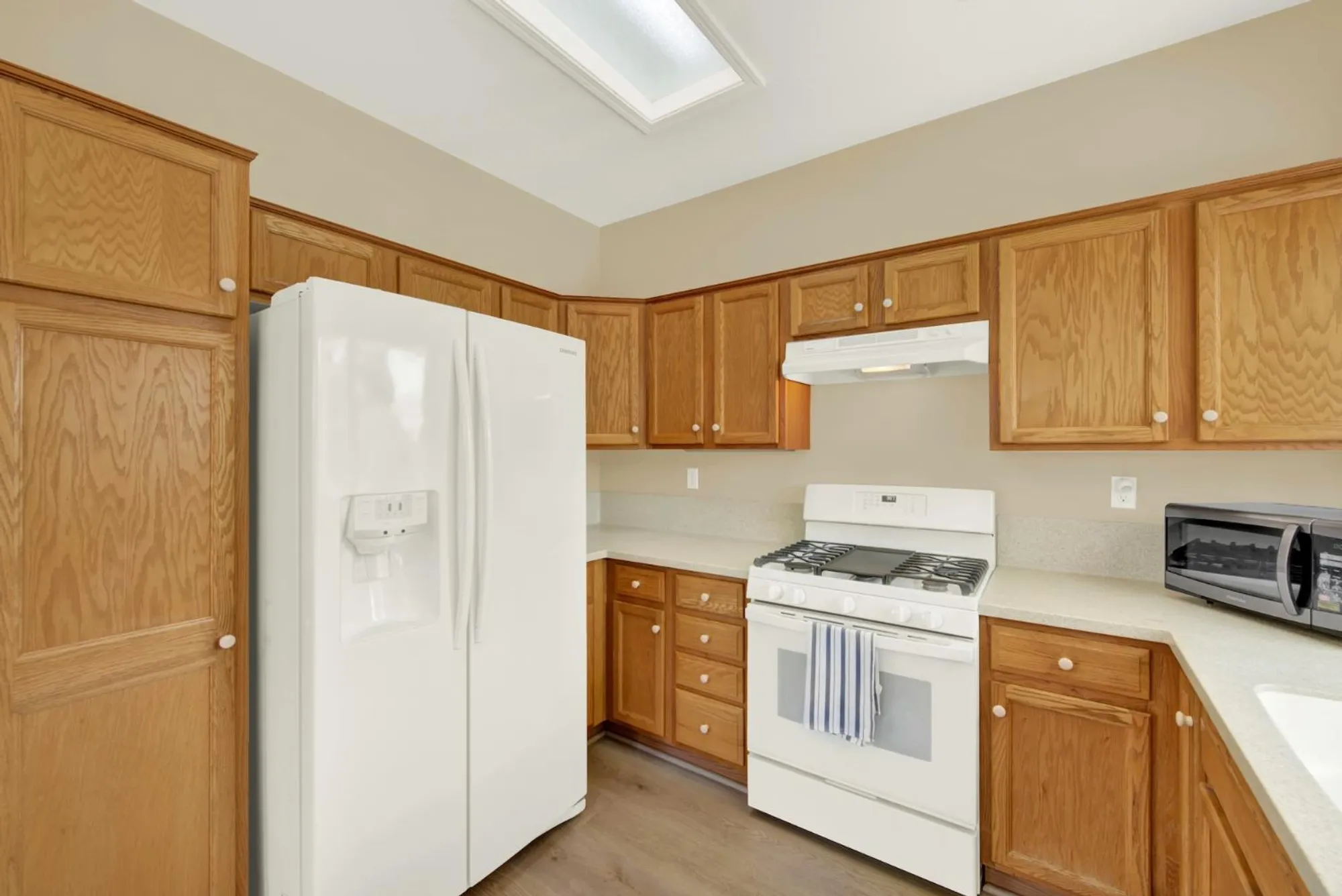 Property Slideshow image 19 of 54 | 891 slawson ln, Lincoln, CA, 95648