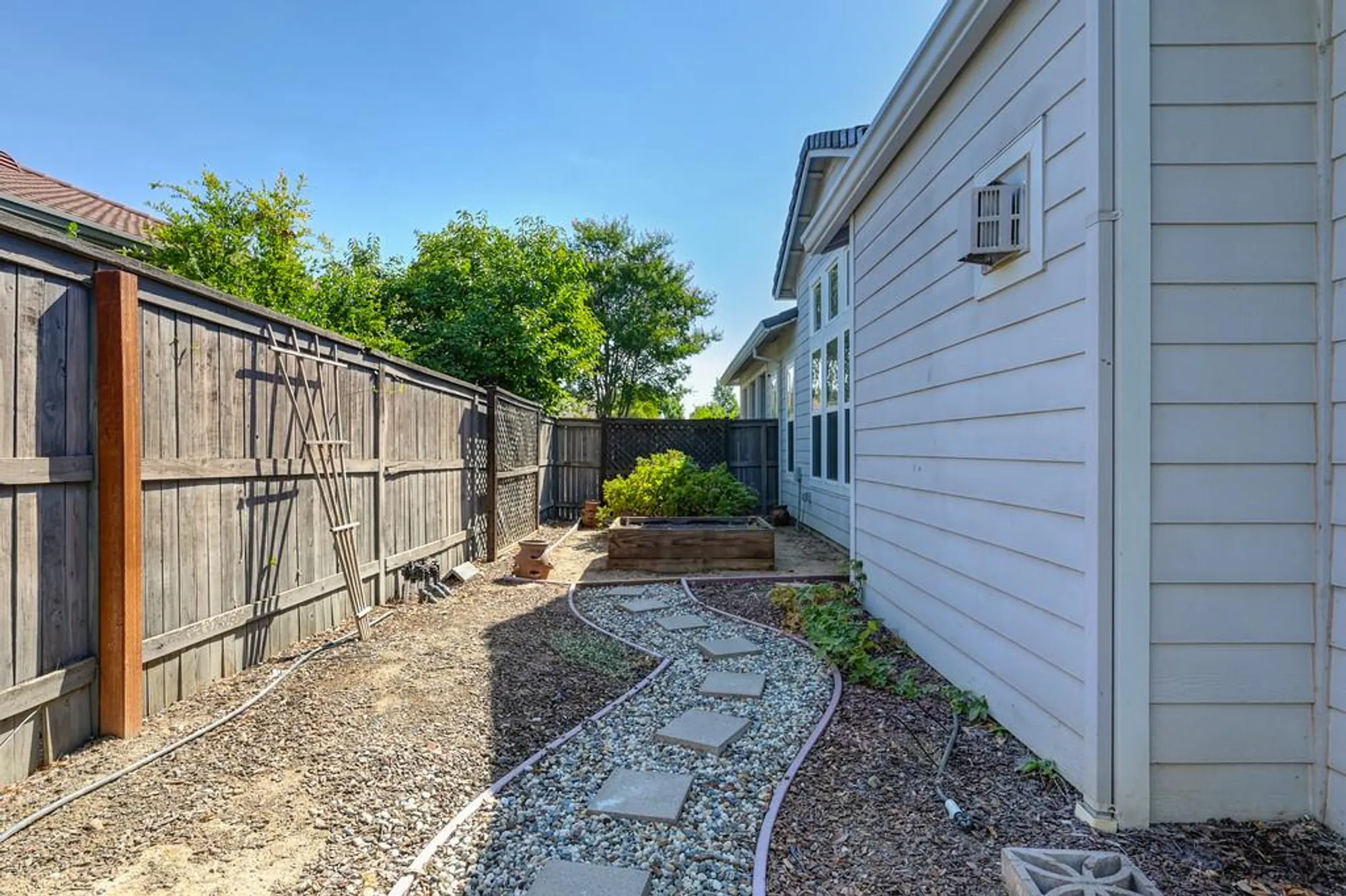Property Slideshow image 60 of 99 | 15 cristalla pl, Sacramento, CA, 95835