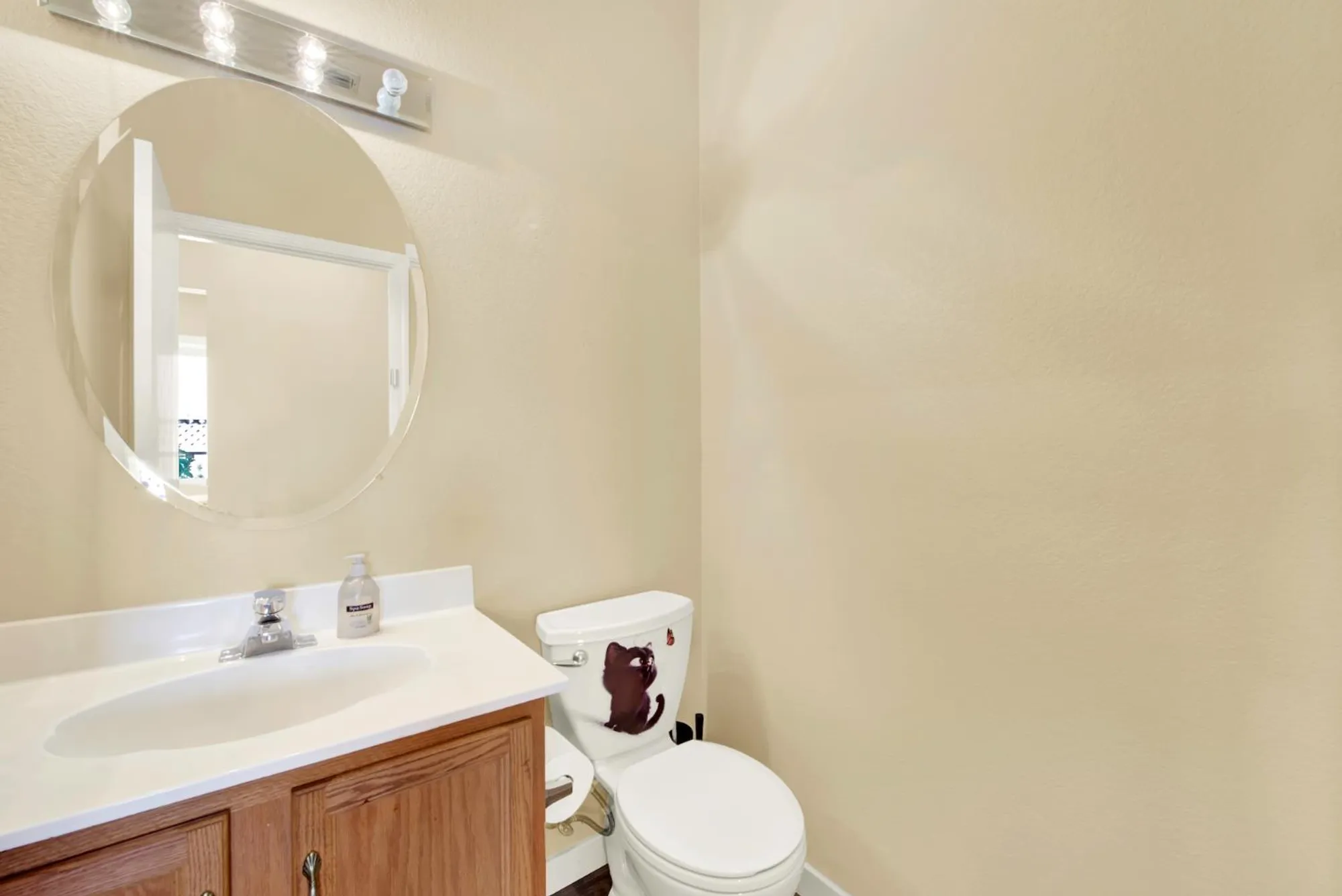 Property Slideshow image 27 of 54 | 891 slawson ln, Lincoln, CA, 95648