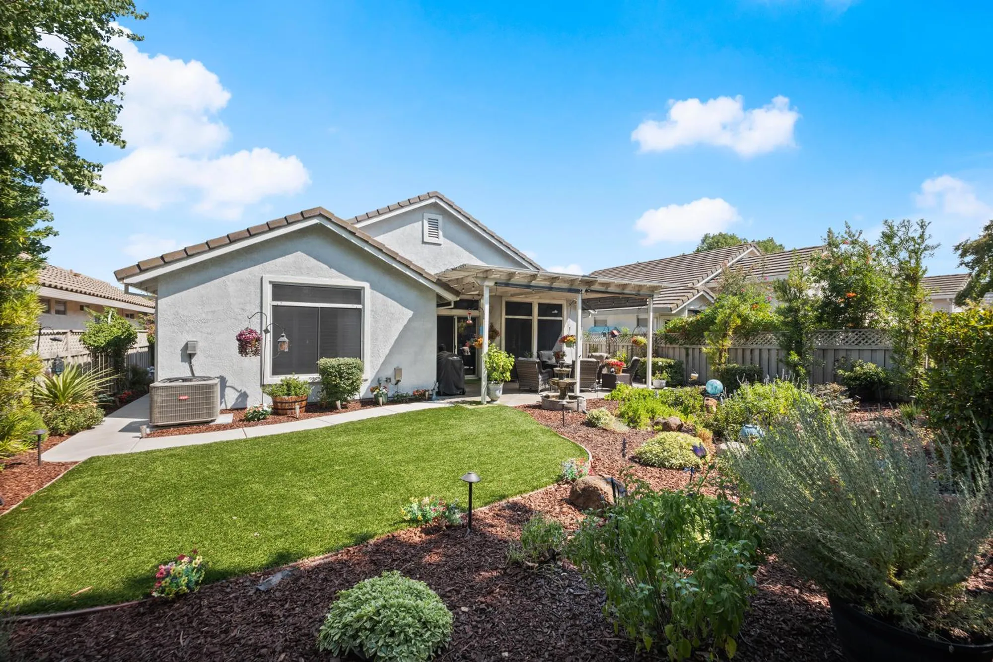 Property Slideshow image 36 of 48 | 5257 dreamgarden loop, Roseville, CA, 95747