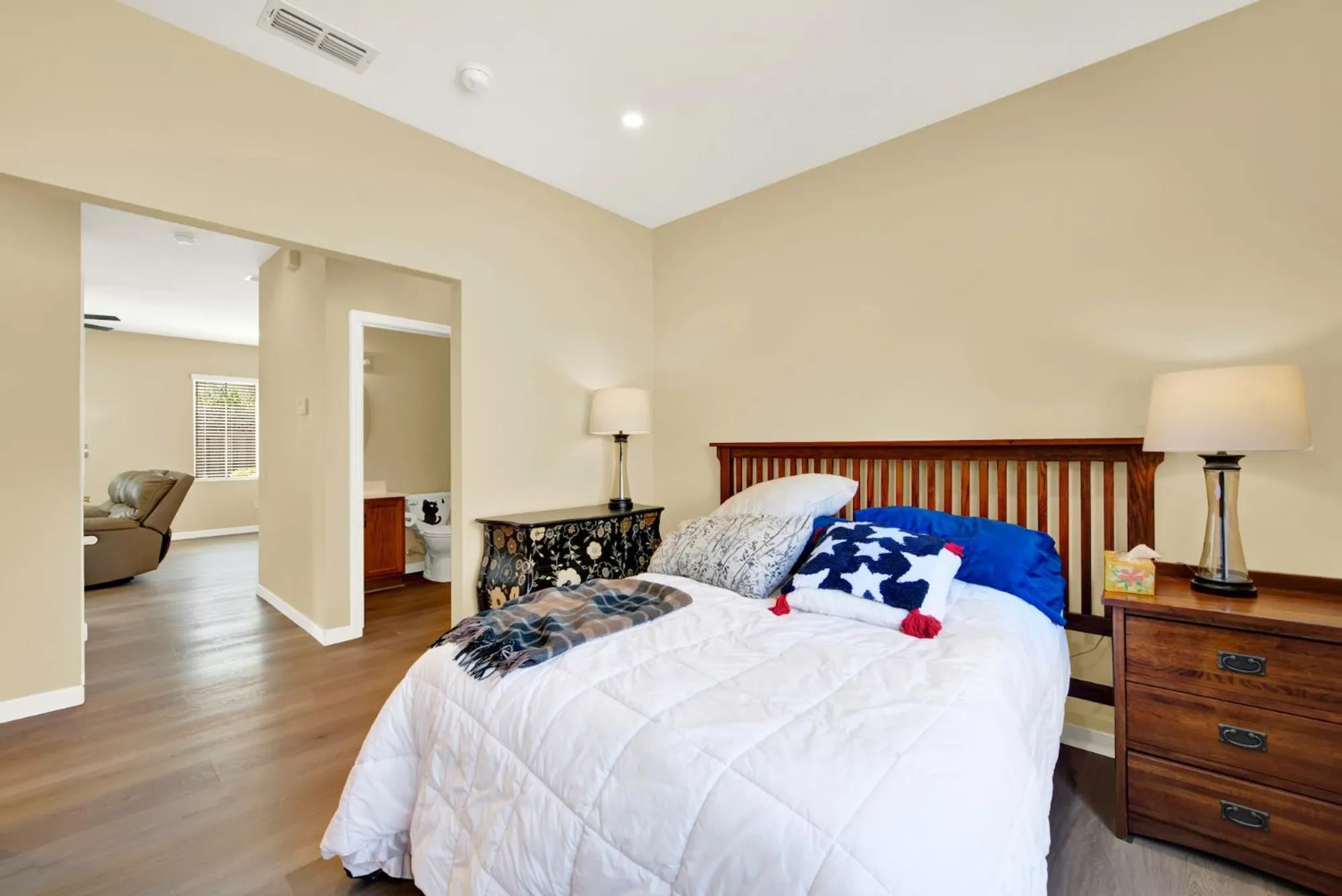 Property Slideshow image 25 of 54 | 891 slawson ln, Lincoln, CA, 95648