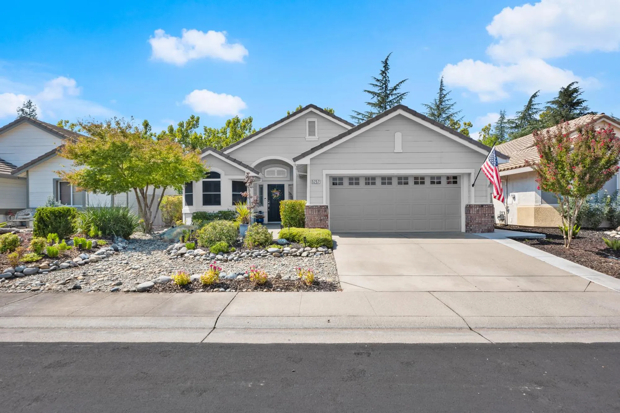 Property Slideshow image 2 of 48 | 5257 dreamgarden loop, Roseville, CA, 95747