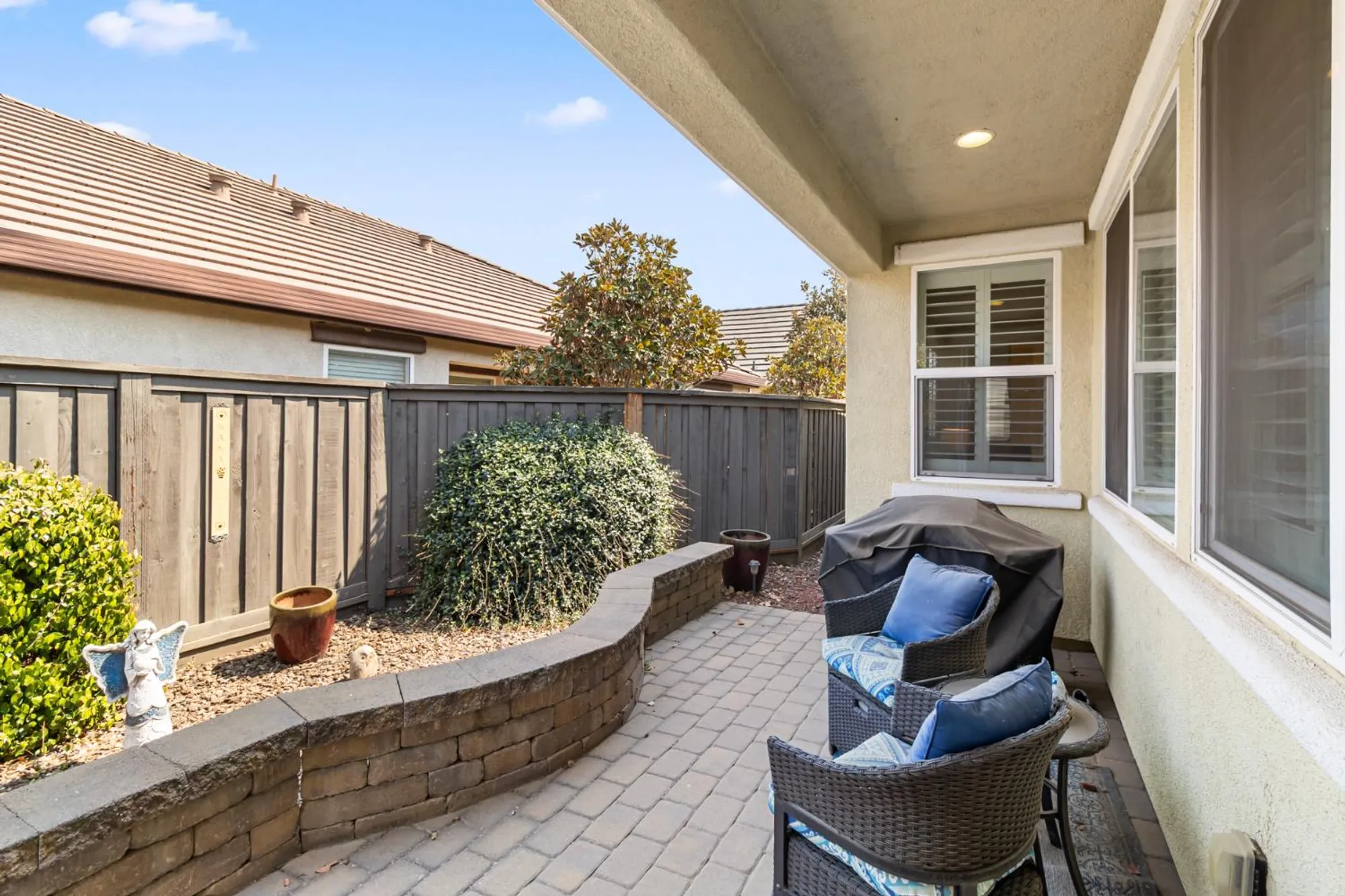 Property Slideshow image 22 of 33 | 7475 chatterton way, Sacramento, CA, 95829