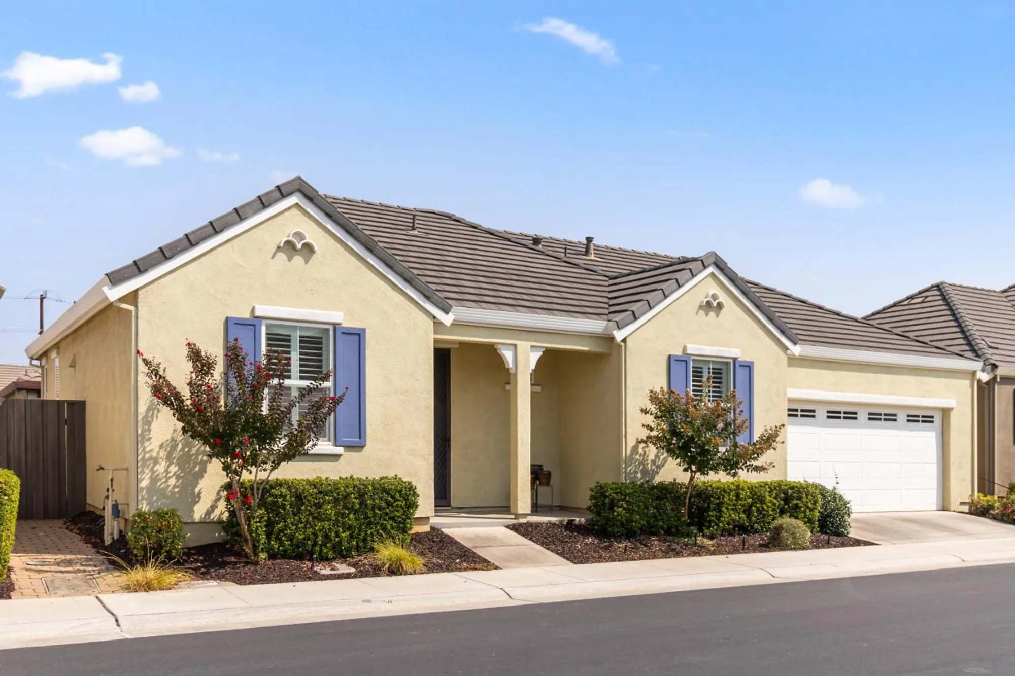 Property Slideshow image 24 of 33 | 7475 chatterton way, Sacramento, CA, 95829