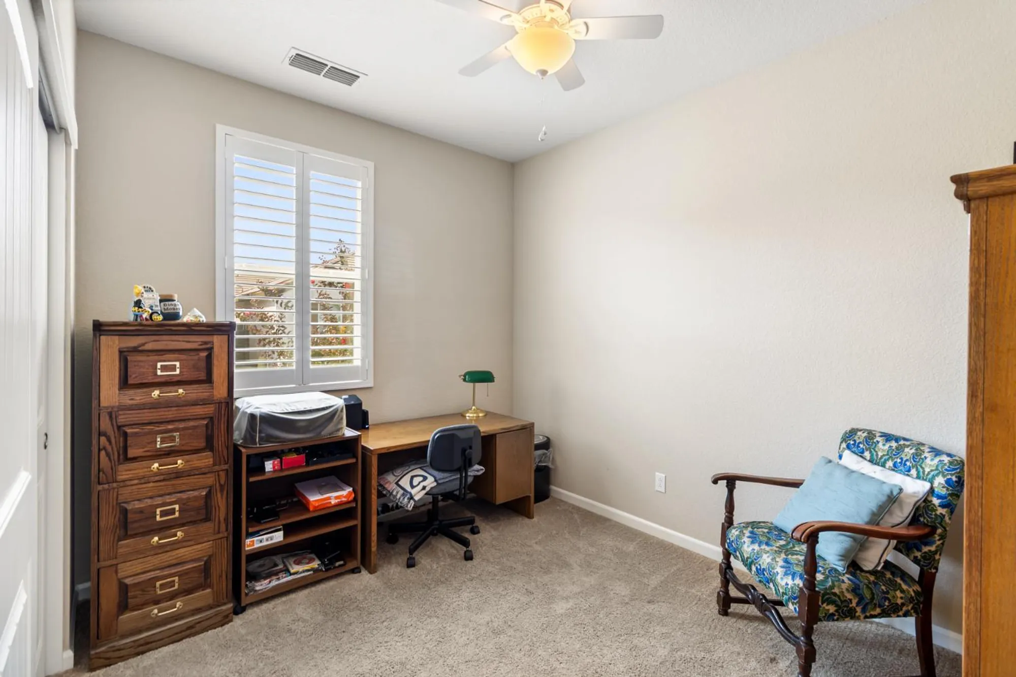 Property Slideshow image 17 of 33 | 7475 chatterton way, Sacramento, CA, 95829