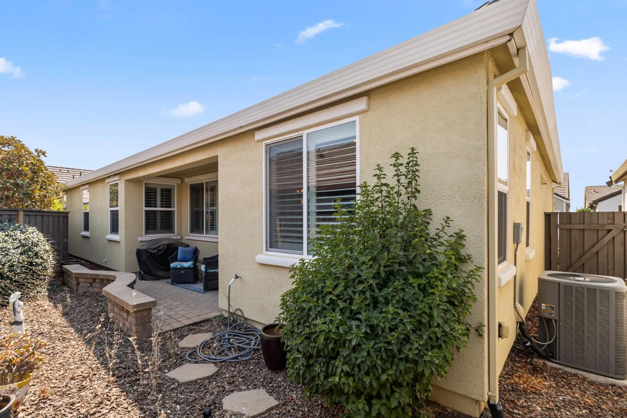 Property Slideshow image 19 of 33 | 7475 chatterton way, Sacramento, CA, 95829