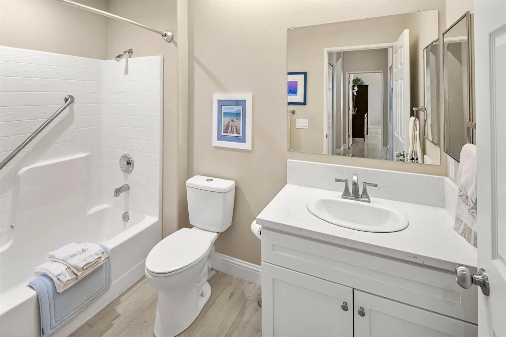 Property Slideshow image 20 of 51 | 7285 clearview way, Roseville, CA, 95747