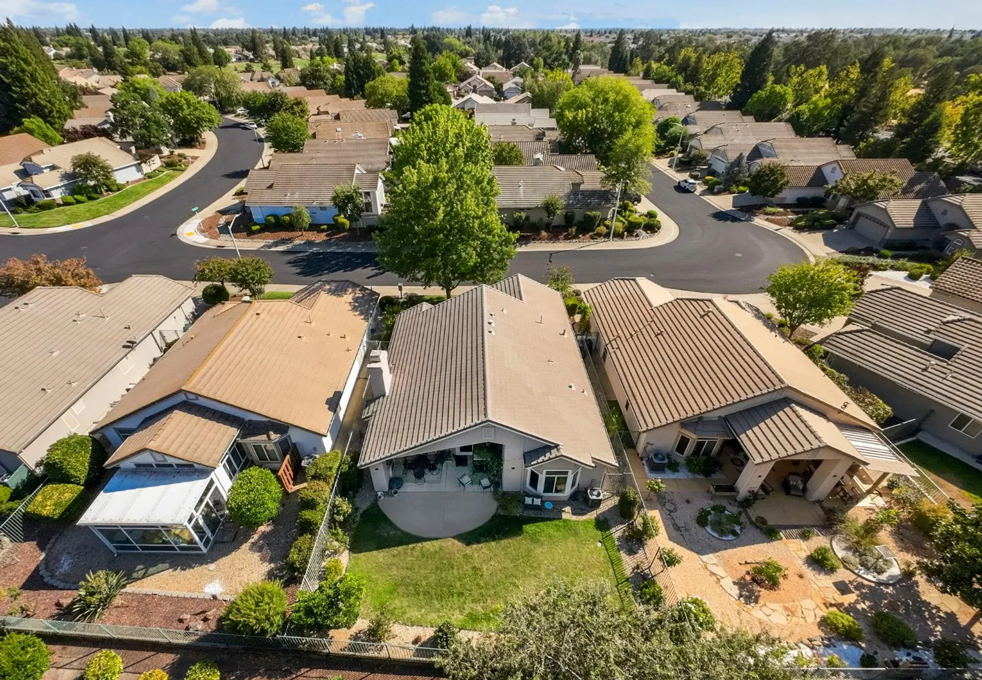 Property Slideshow image 34 of 51 | 7285 clearview way, Roseville, CA, 95747
