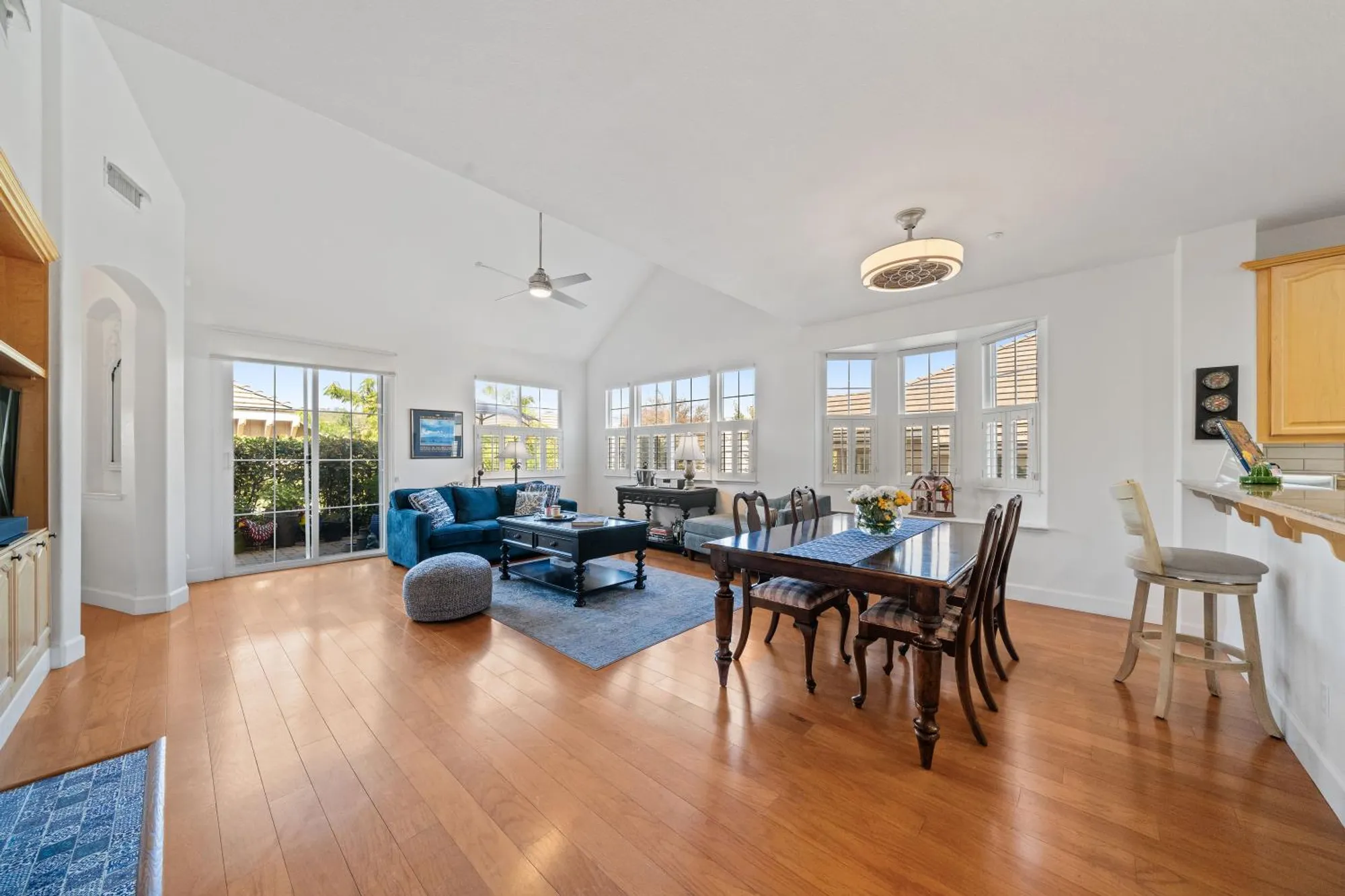 Property Slideshow image 17 of 51 | 3763 park dr, El Dorado Hills, CA, 95762