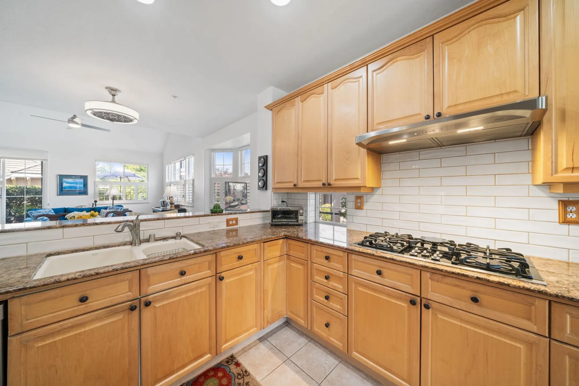 Property Slideshow image 15 of 51 | 3763 park dr, El Dorado Hills, CA, 95762